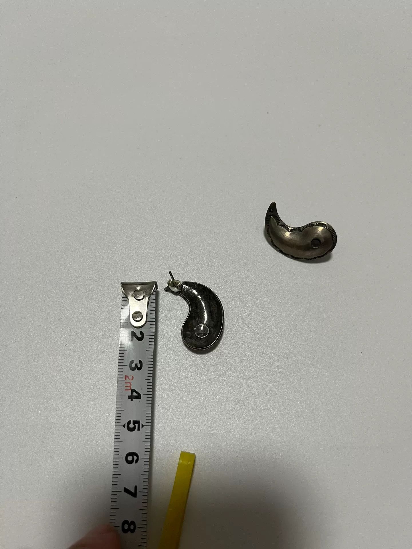 Kapital Kapital Magatama Stud Earrings Size ONE SIZE - 6 Thumbnail
