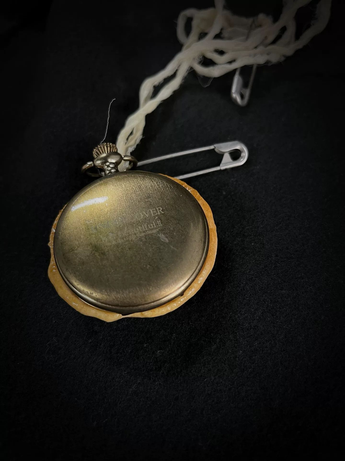 Undercover Undercover 2005 Cookie Pocket Watch Size ONE SIZE - 7 Thumbnail