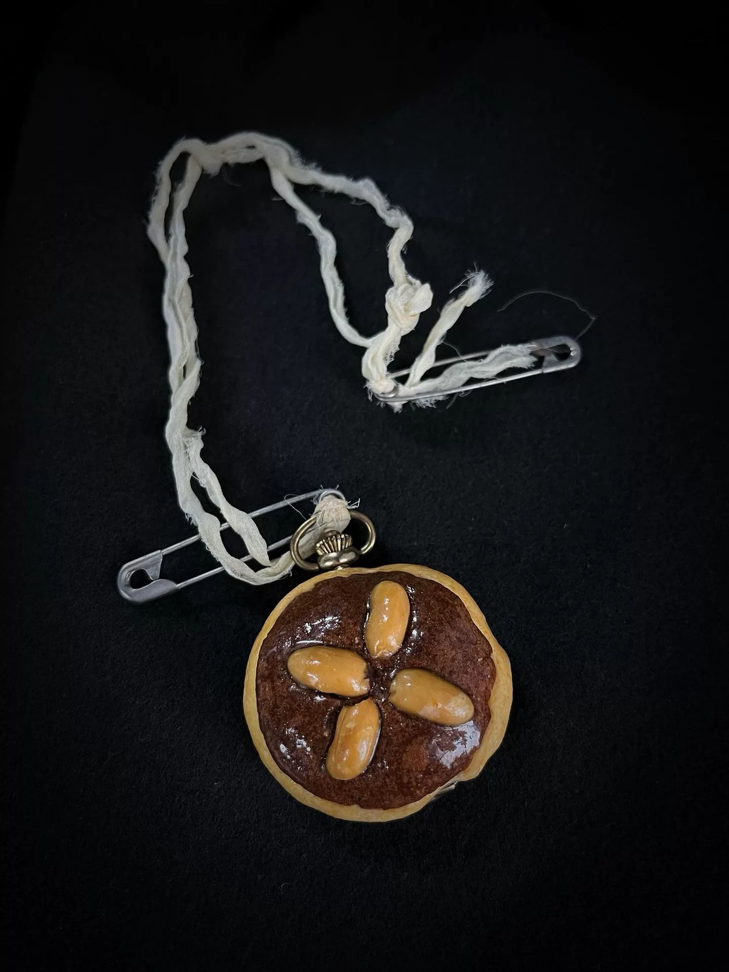 Undercover Undercover 2005 Cookie Pocket Watch Size ONE SIZE - 2 Thumbnail