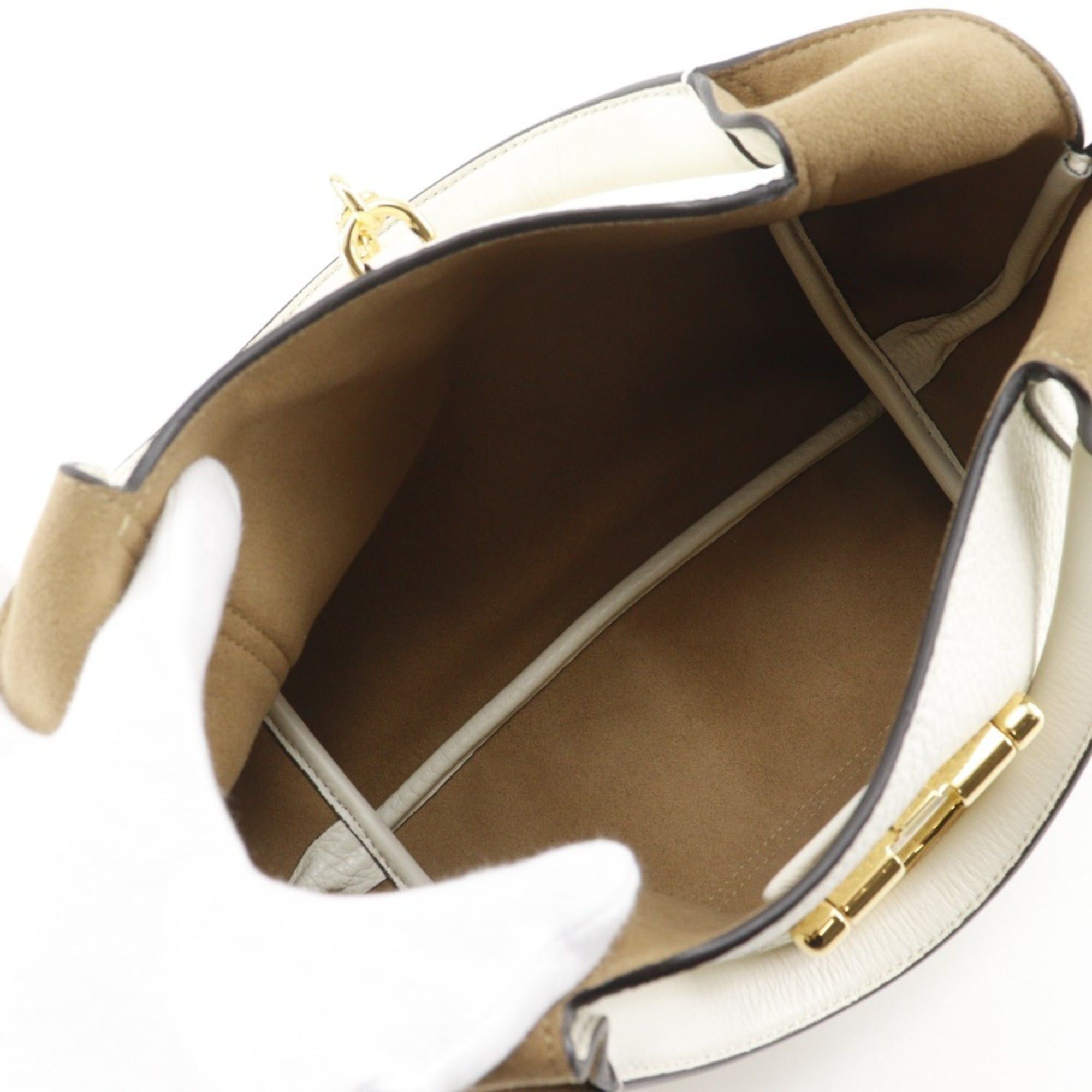 Gucci Gucci Soft Bit Small Handbag, Calfskin, White, A5 size, Magnetic closure, Women's. Size ONE SIZE - 6 Thumbnail