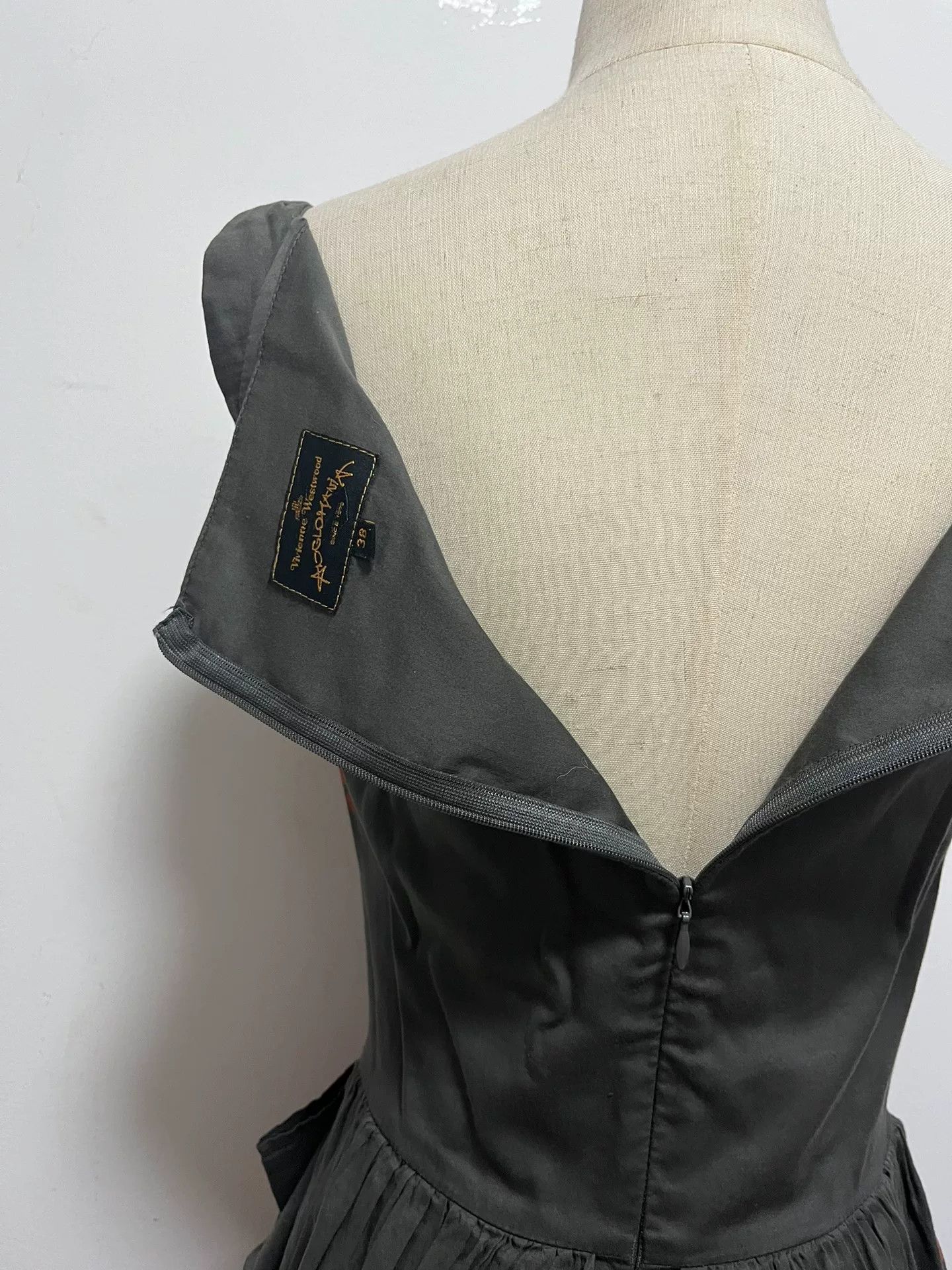 Vivienne Westwood Vivienne Westwood Women's Dress Size M / US 6-8 / IT 42-44 - 5 Thumbnail
