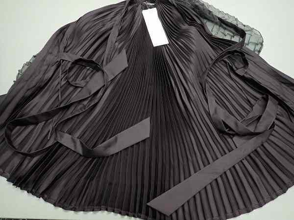 Masaki Matsushima Masaki Matsushima Pleated Cape Cardigan Size M / US 6-8 / IT 42-44 - 7 Thumbnail