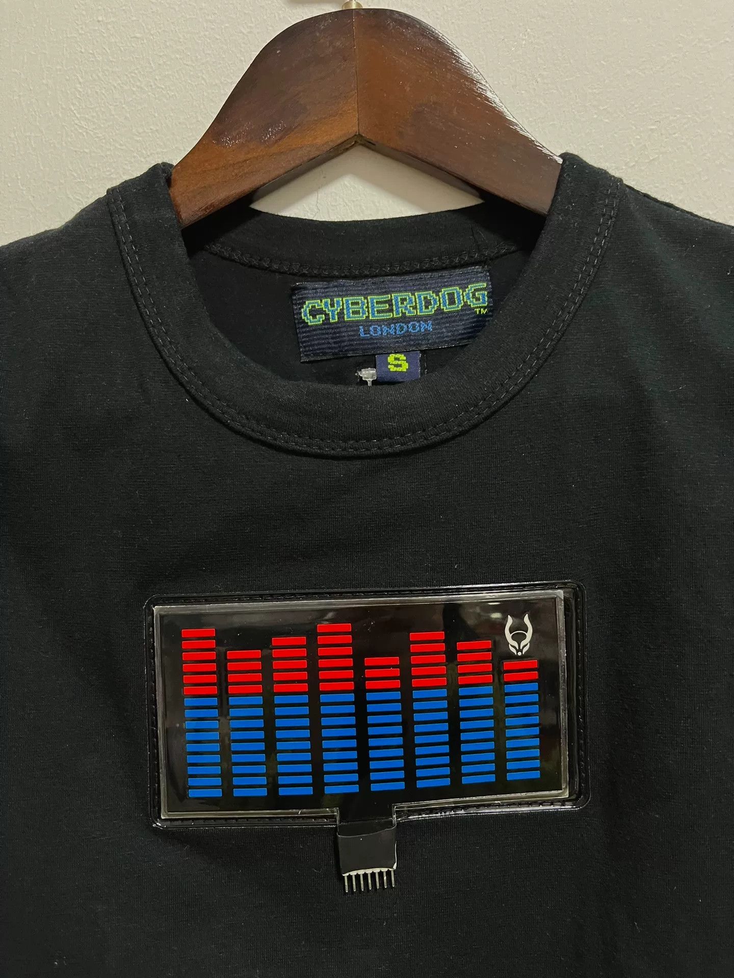THE H.W.DOG&CO. Cyberdog Sound - Controlled LED T - shirt Size US M / EU 48-50 / 2 - 2 Thumbnail