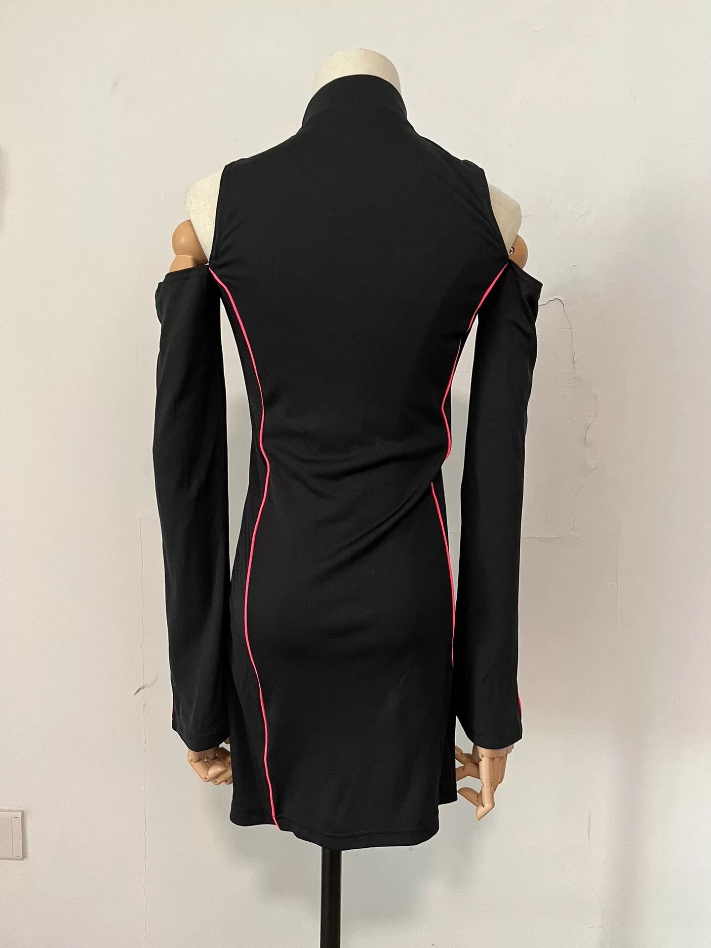 Fotus Fotus Off-Shoulder Long-Sleeve Dress Size M / US 6-8 / IT 42-44 - 2 Thumbnail