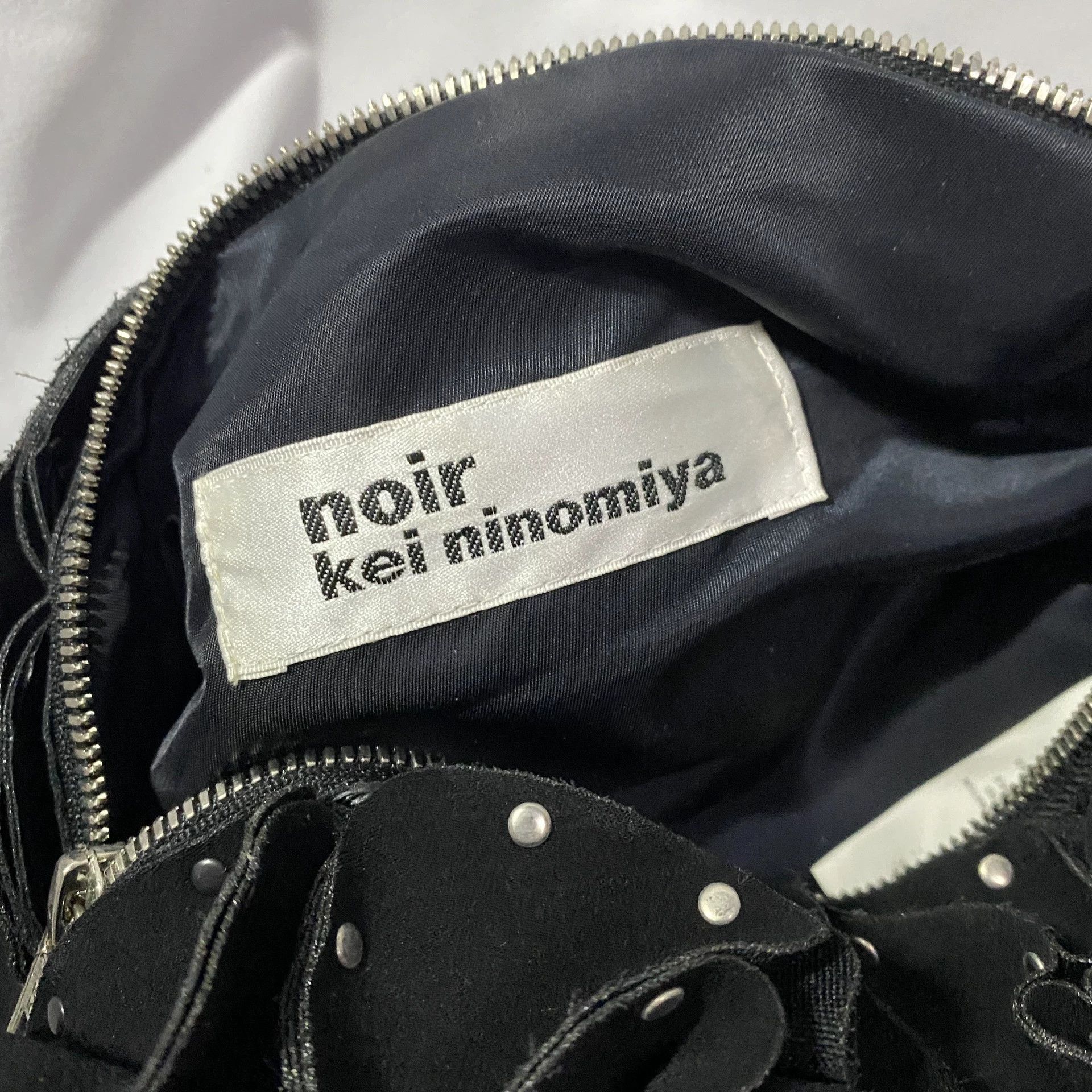 Noir Kei Ninomiya Noir Kei Ninomiya CDG Rivet Crossbody Bag Size ONE SIZE - 6 Thumbnail