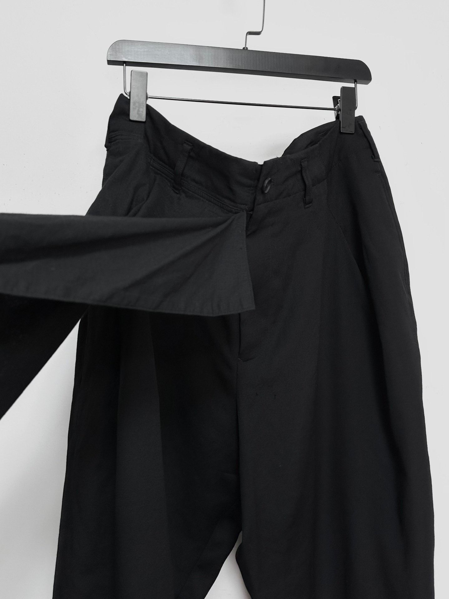 Yohji Yamamoto Yohji Yamamoto 17ss Asymmetric Pants Size US 31 - 4 Thumbnail