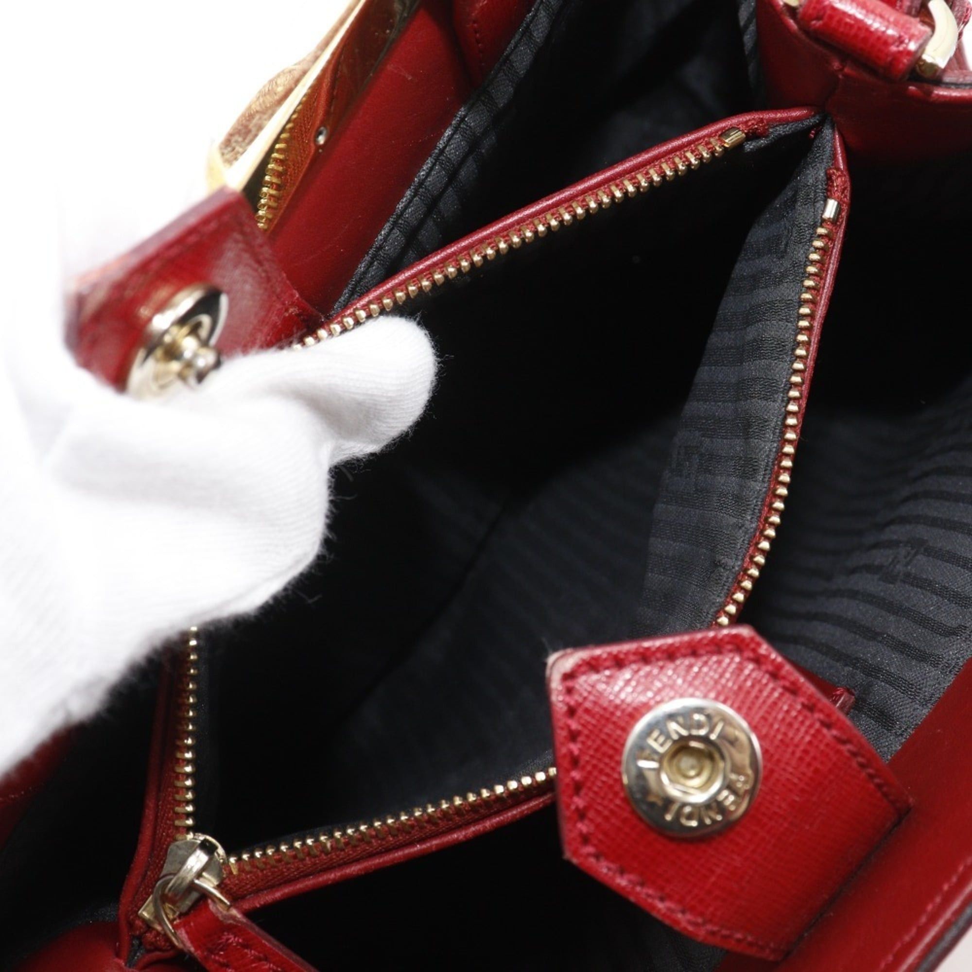 Fendi Fendi Petite to Jules 2-Way Shoulder Bag (8BH253) Leather, Red, 2-Way, A5 Size, Snap Button, Women's Size ONE SIZE - 6 Thumbnail