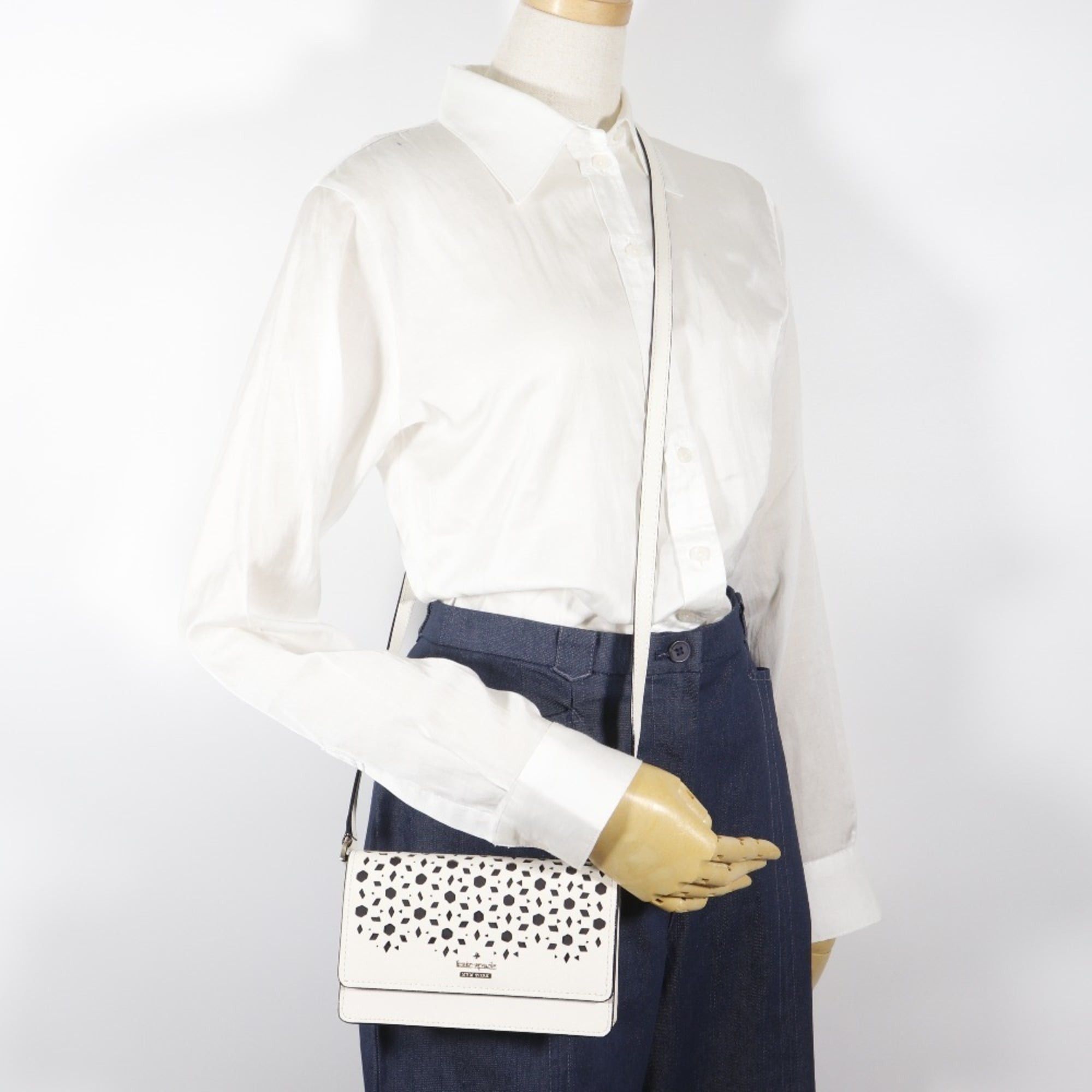 Kate Spade Kate Spade Pochette Shoulder Bag, Perforated Leather, 2-Way, PWRU5572, White, Magnetic Closure, Women's. Size ONE SIZE - 20 Thumbnail