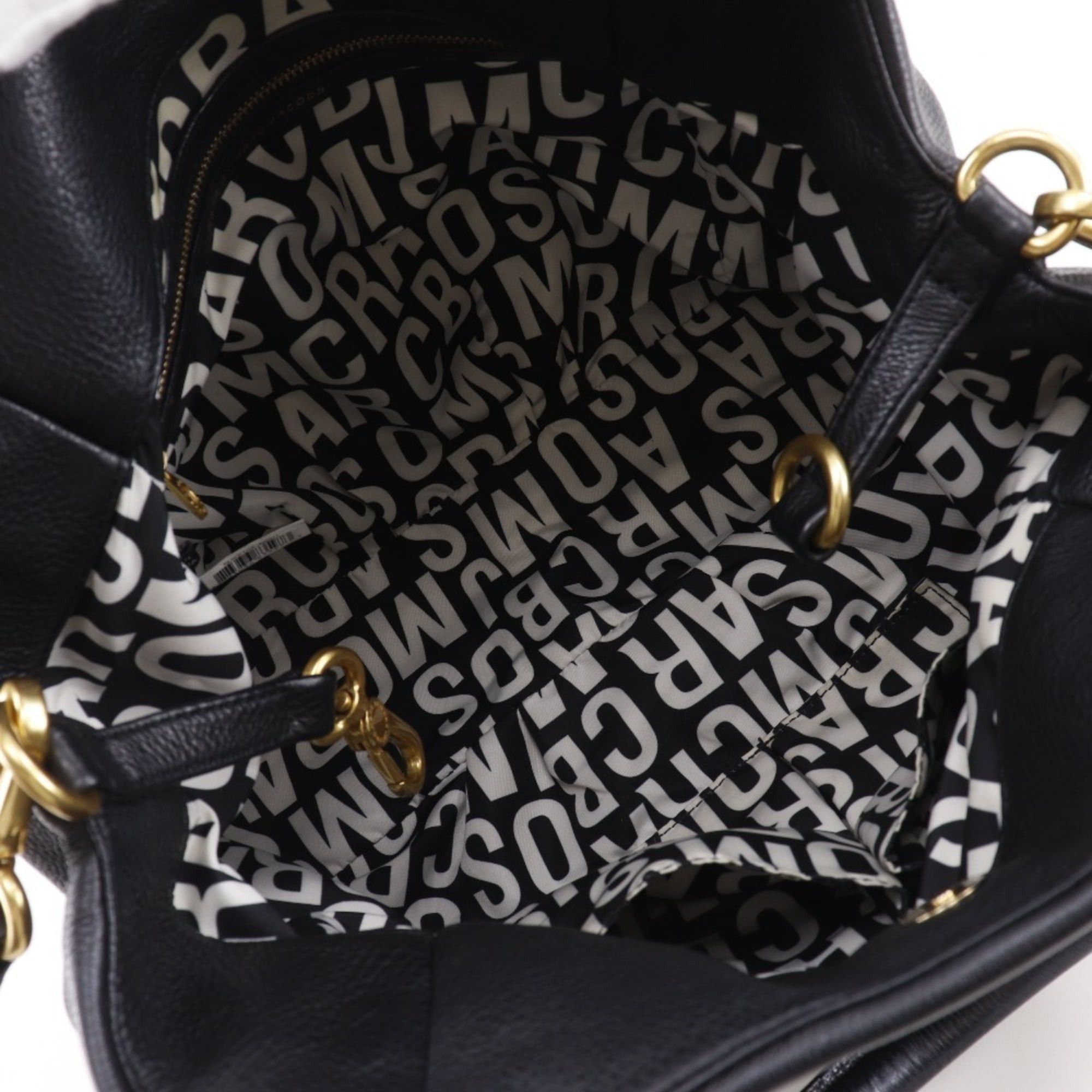 Marc by Marc Jacobs Marc by Marc Jacobs Marc by Jacobs Core Classic Q Fran Tote Bag, 2-Way Shoulder M3PE104, Leather, Black, 2-way, A4 size, Magnetic closure, Women's. Size ONE SIZE - 9 Thumbnail