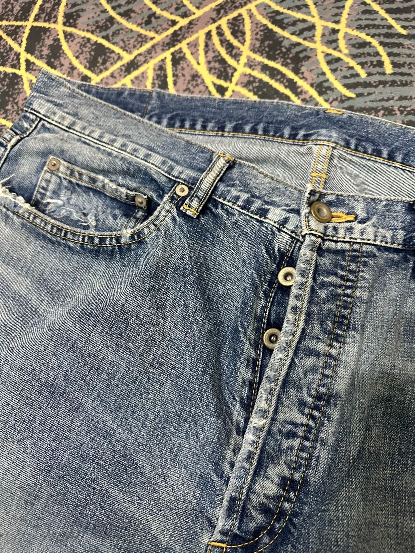 Madness Madness 22SS Distressed Jeans Size US 31 - 5 Thumbnail
