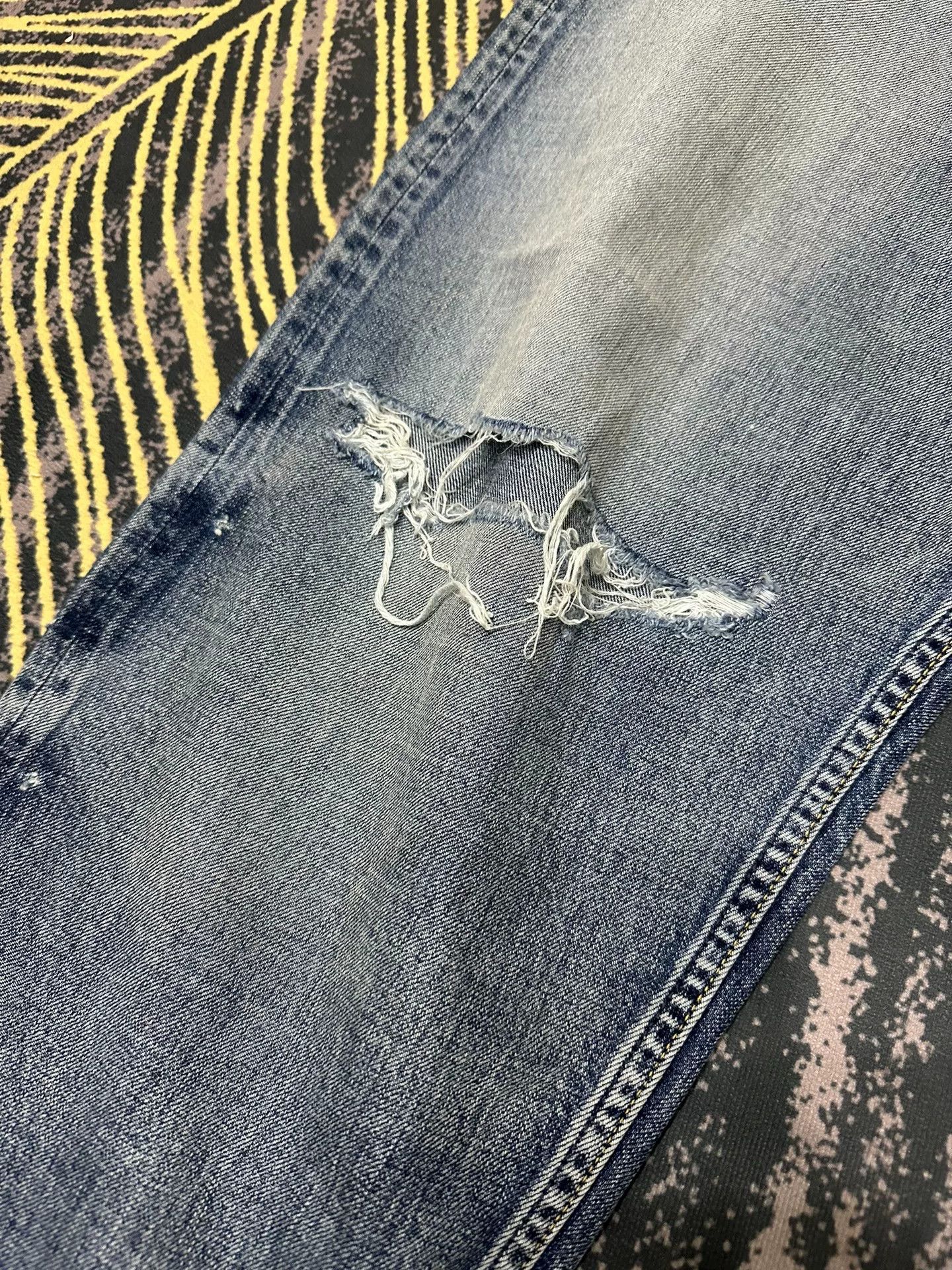 Madness Madness 22SS Distressed Jeans Size US 31 - 2 Thumbnail