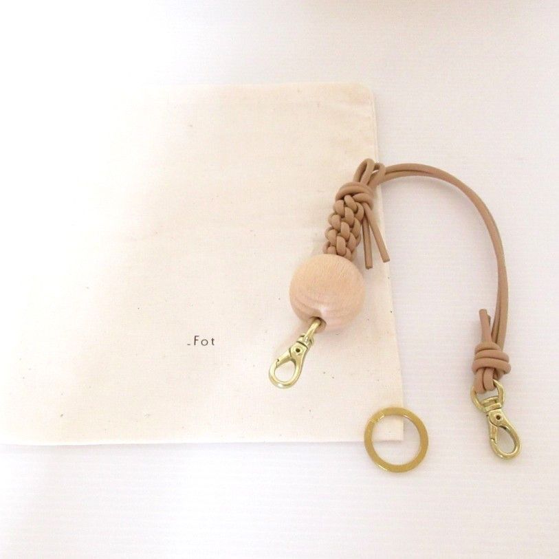 Other Other FOT Knot ball hand strap Plant-based Charm DUTY FREE for USA Size ONE SIZE - 2 Thumbnail