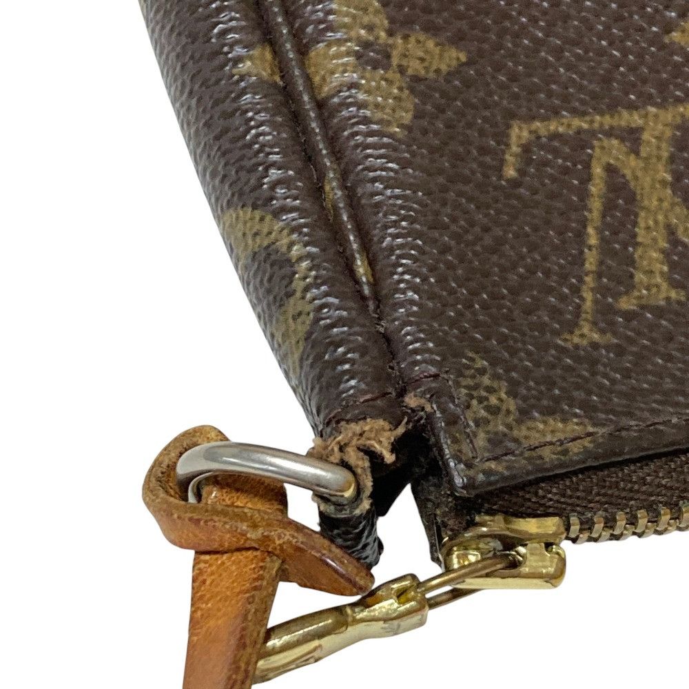 Louis Vuitton Louis Vuitton Louis Vuitton Monogram Accessories Pouch Textile Vanity Bag M51980 DUTY FREE for USA Size ONE SIZE - 8 Thumbnail