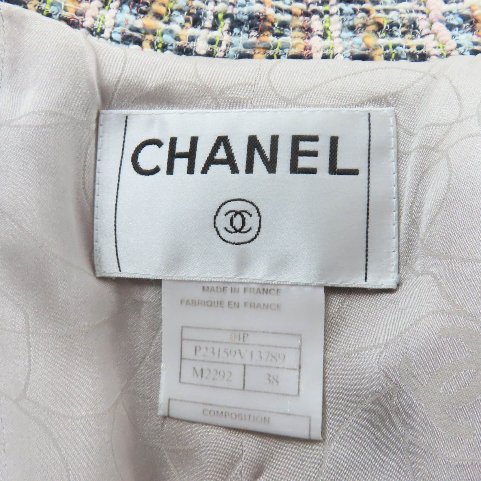Chanel Chanel Chanel COCO Button Ribbon Tweed Jacket Textile Outerwear P23159 DUTY FREE for USA Size ONE SIZE - 7 Thumbnail