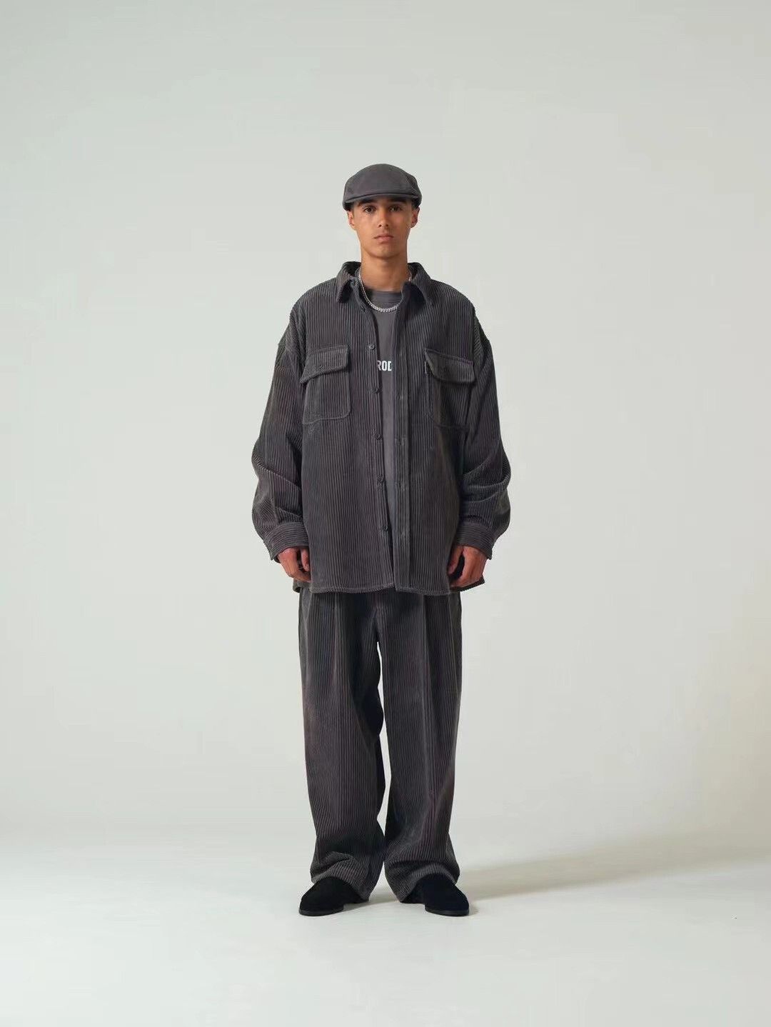 Japanese Brand Cootie Wide Corduroy 2 Tuck Trousers Size US 31 - 5 Thumbnail