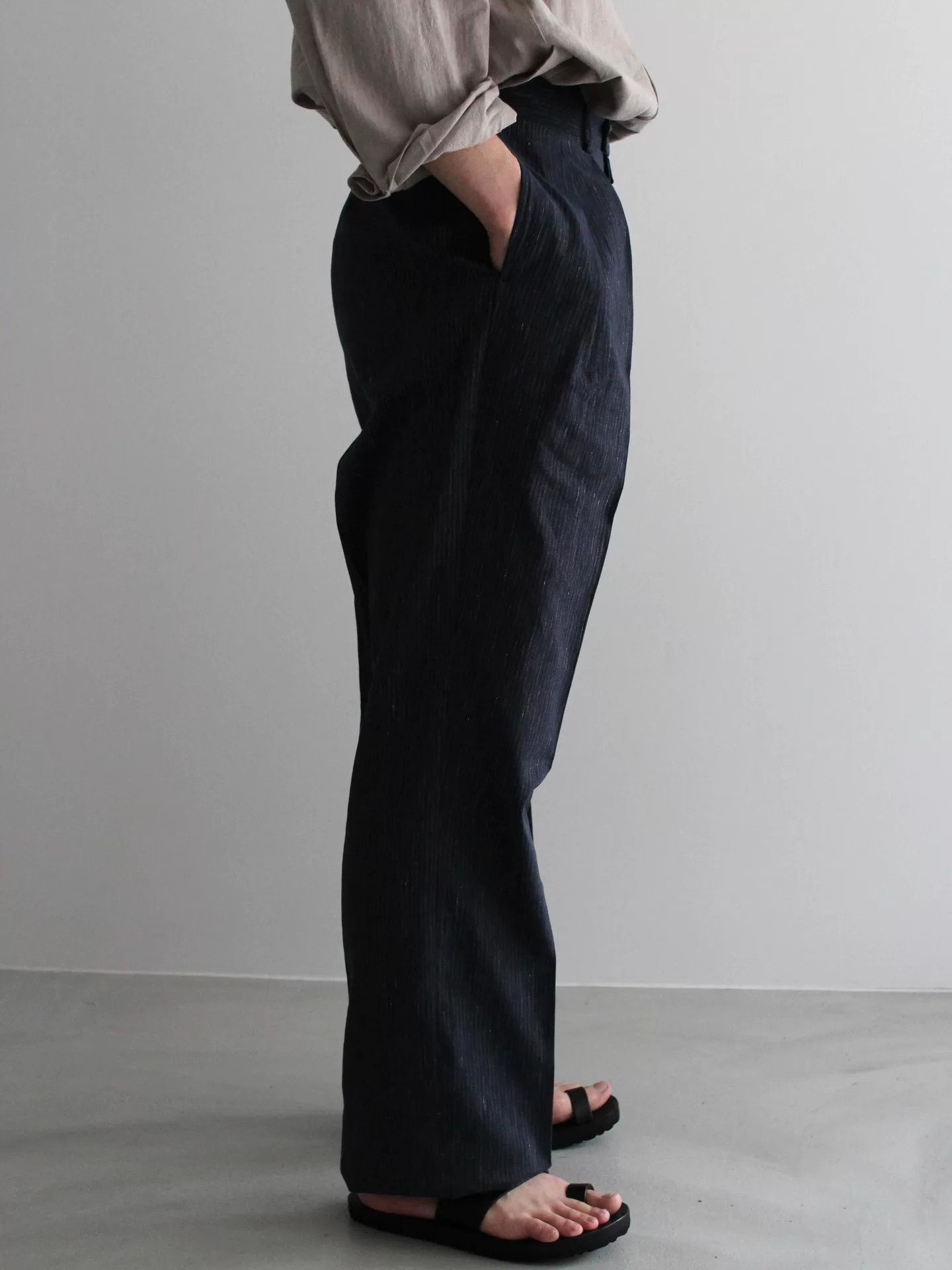 Other NEAT Italian Fabric Navy Pinstripe Trousers Size US 31 - 4 Thumbnail
