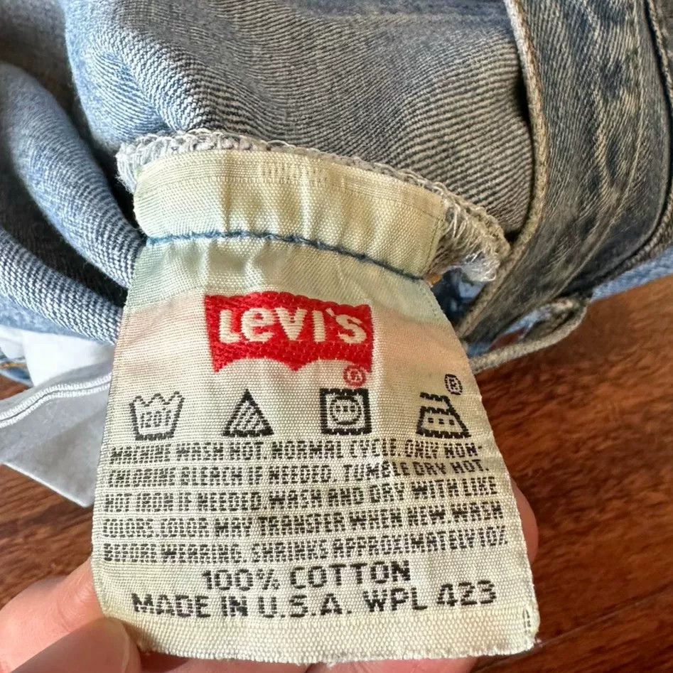 Vintage Vintage 90s Levi's 501xx Jeans Size US 31 - 4 Thumbnail