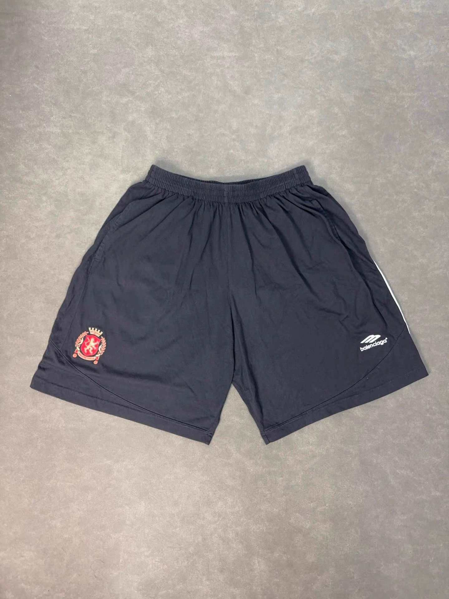Balenciaga Black Athletic Shorts with Emblem, Size 32 Size US 32 / EU 48 - 2 Thumbnail