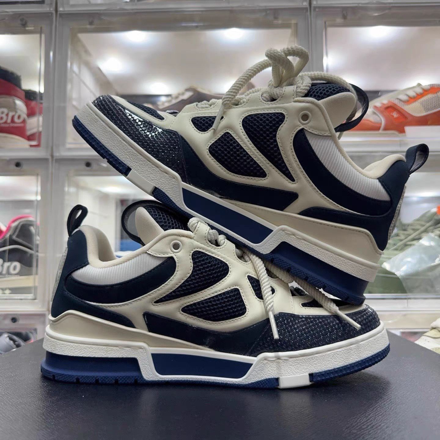 Louis Vuitton Blue Lowtop Sneakers Size 8 Size US 8 / EU 41 - 3 Thumbnail