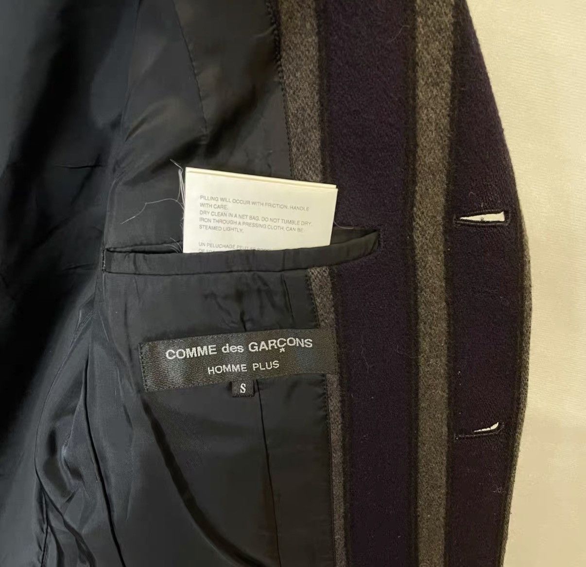 Comme des Garcons Blue Striped Button-Front Light Jacket Size S Size US S / EU 44-46 / 1 - 6 Thumbnail