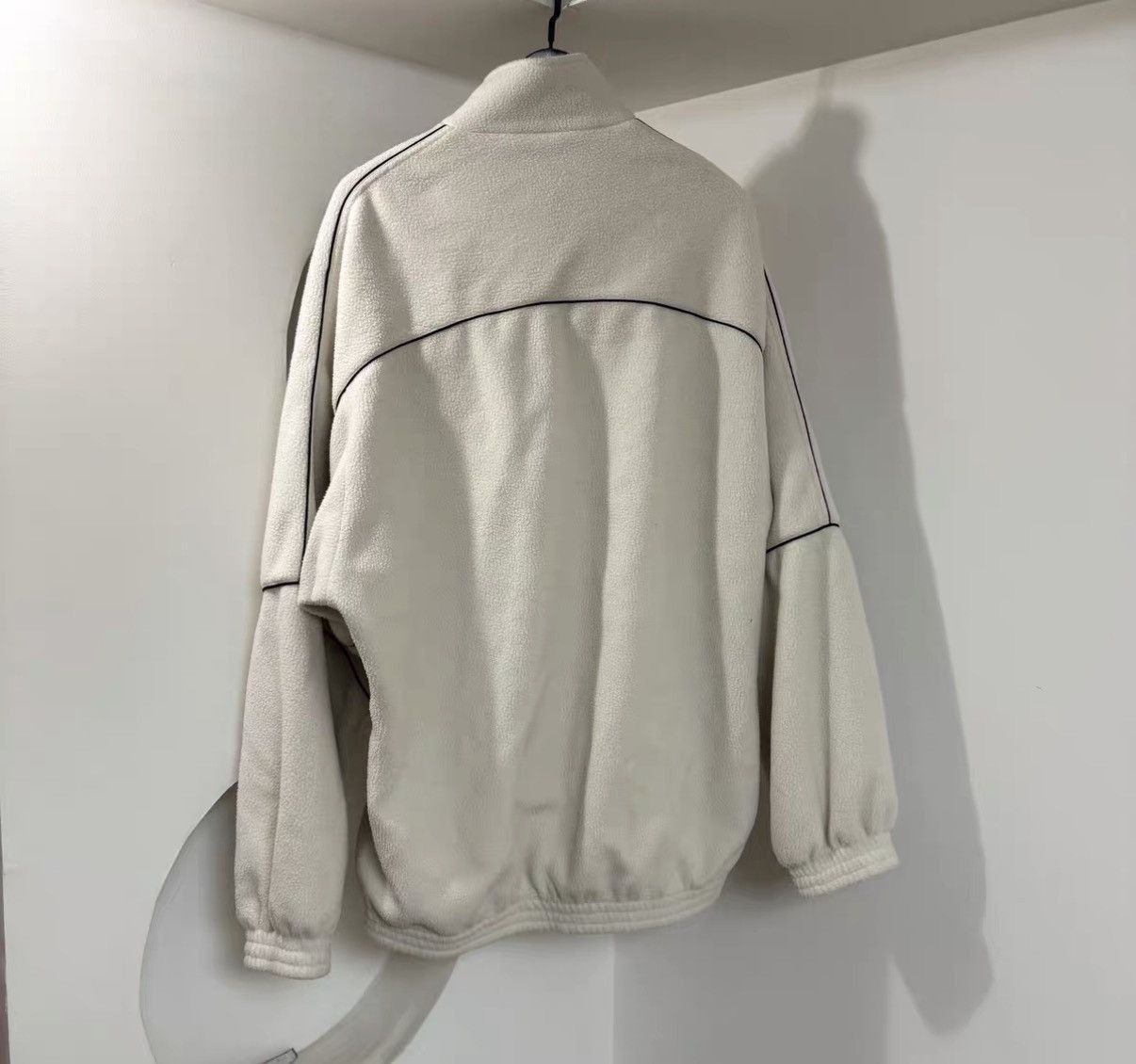 Balenciaga White Zip-Up Light Jacket with Contrast Stitching Size US M / EU 48-50 / 2 - 7 Thumbnail