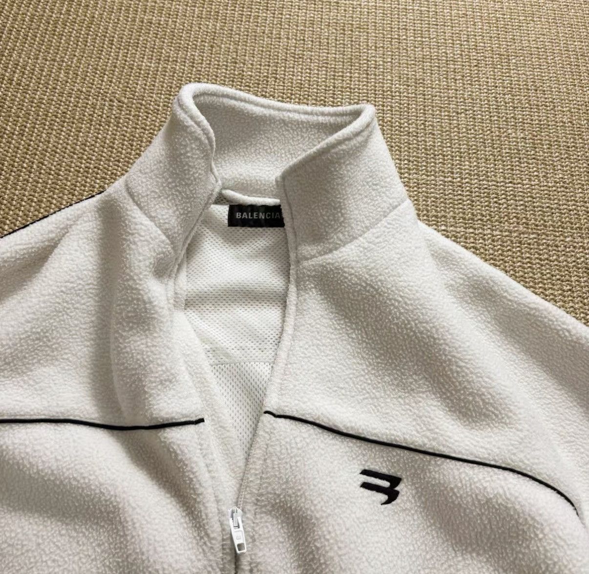 Balenciaga White Zip-Up Light Jacket with Contrast Stitching Size US M / EU 48-50 / 2 - 3 Thumbnail