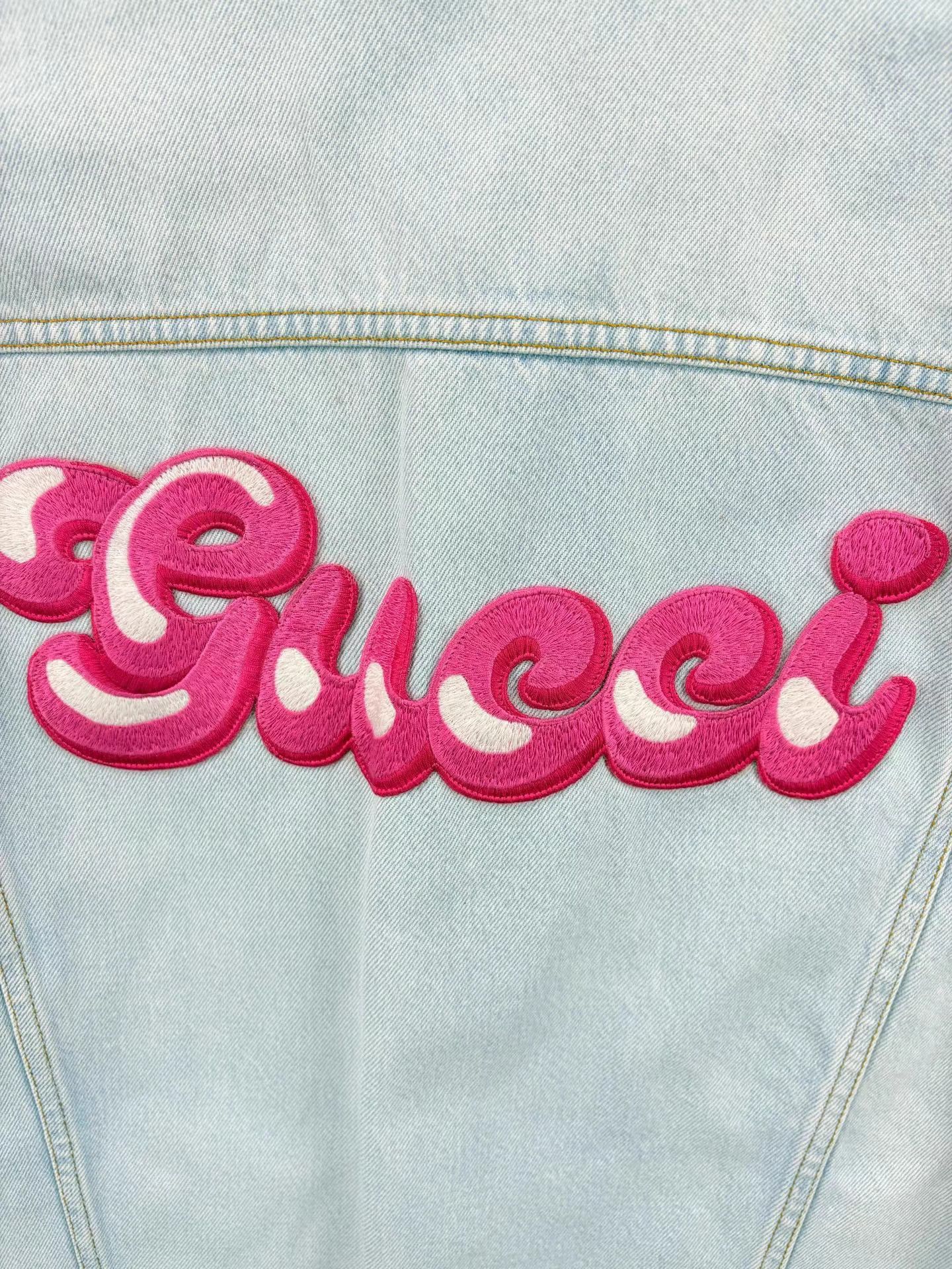 Gucci Blue Denim Vest with Embroidered Back Detail Size US M / EU 48-50 / 2 - 3 Thumbnail
