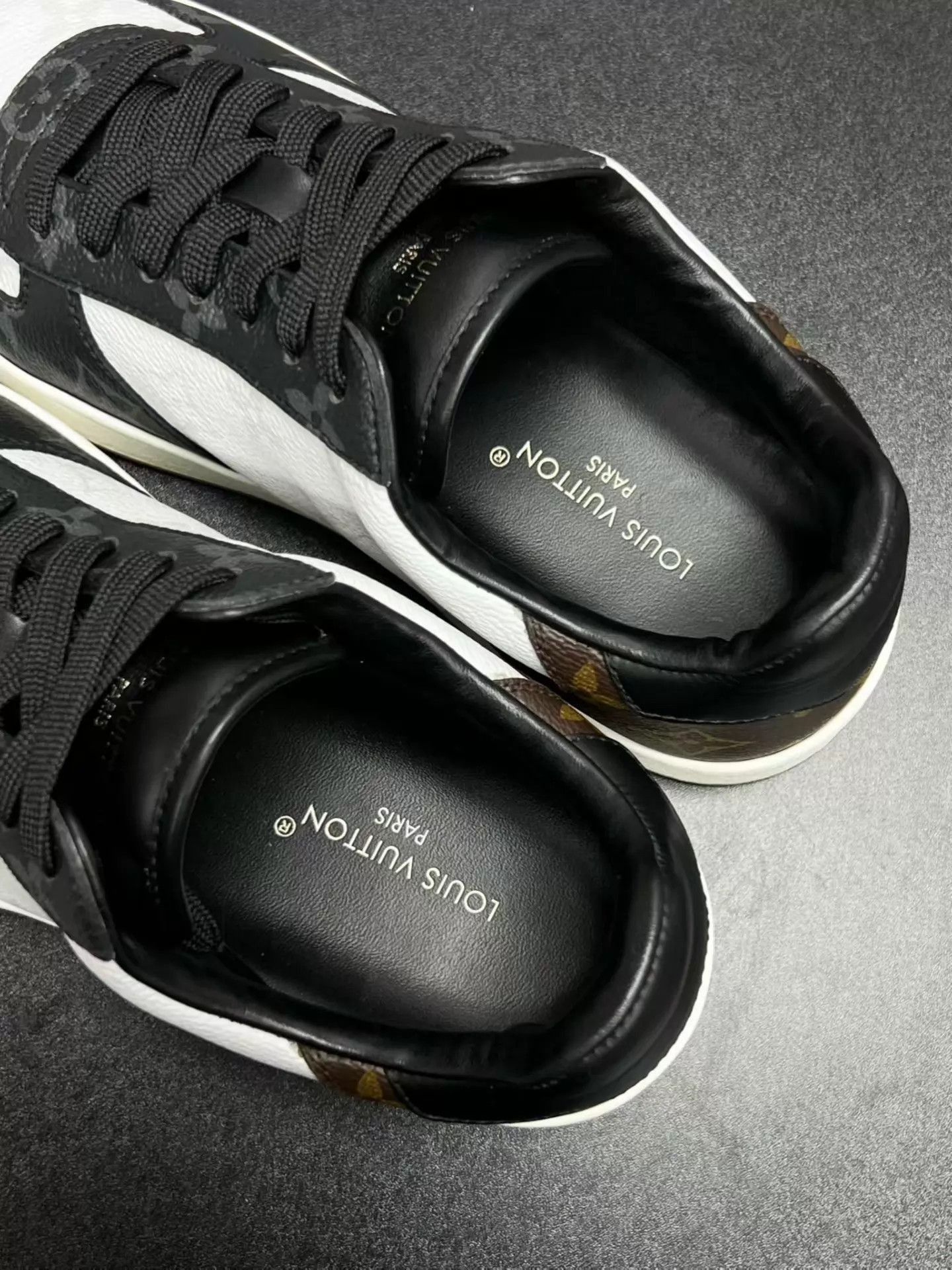 Louis Vuitton Multi Color Low-Top Sneakers Size 7 Size US 7 / EU 40 - 4 Thumbnail