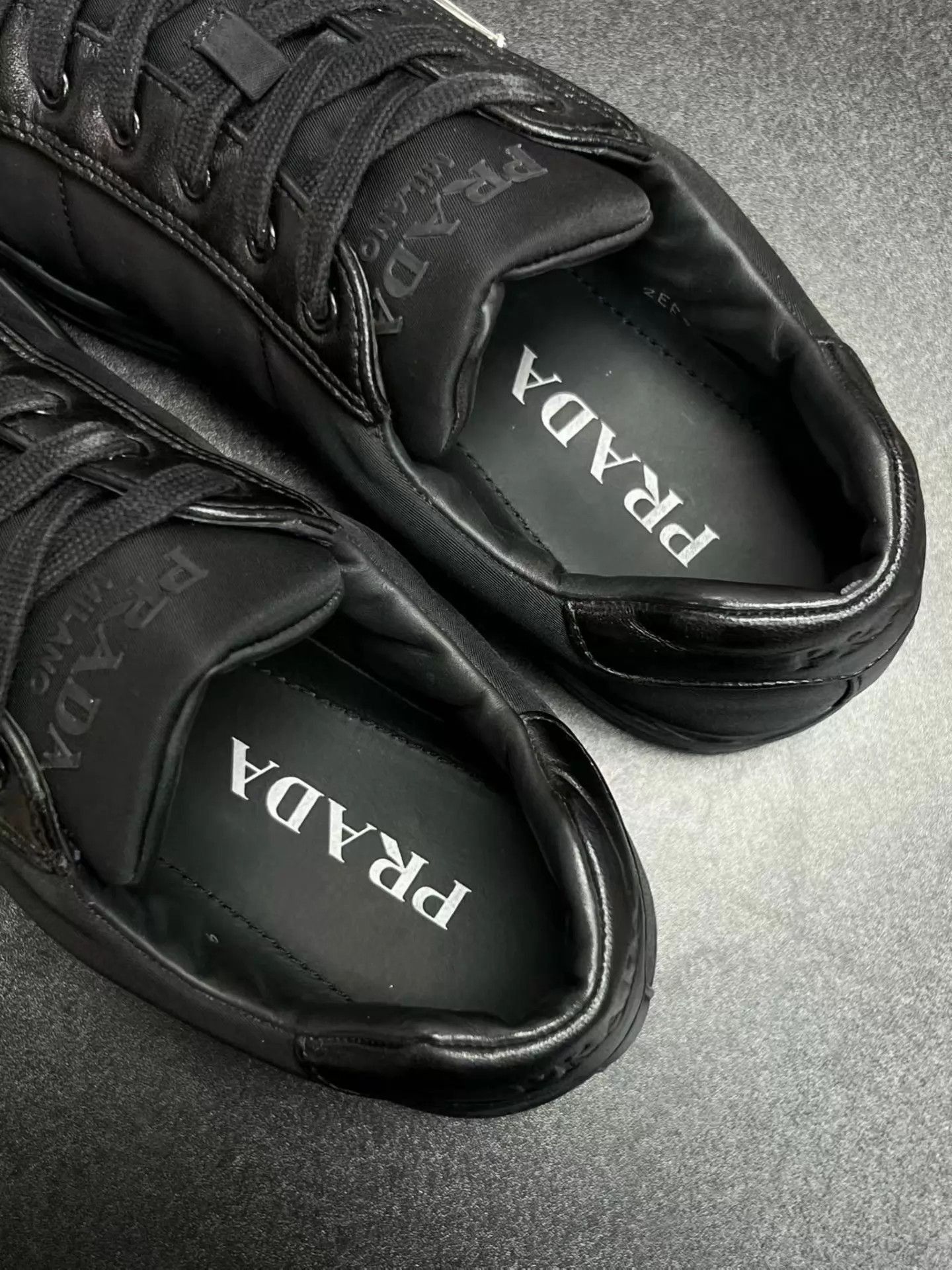 Prada Black Low-Top Sneakers Size 8.5 Size US 8.5 / EU 41-42 - 4 Thumbnail