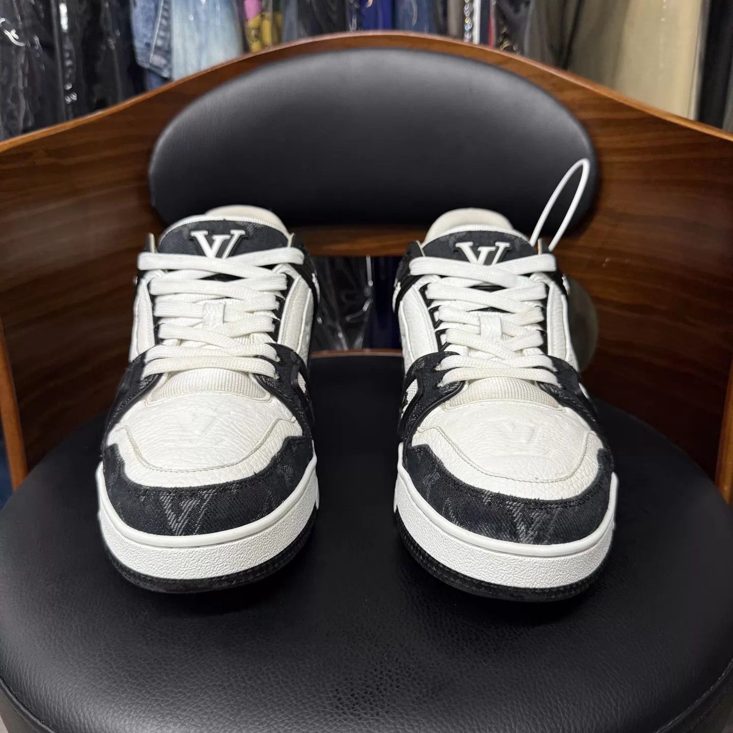 Louis Vuitton Multi Color Low Top Sneakers Size 8 Size US 8 / EU 41 - 2 Thumbnail