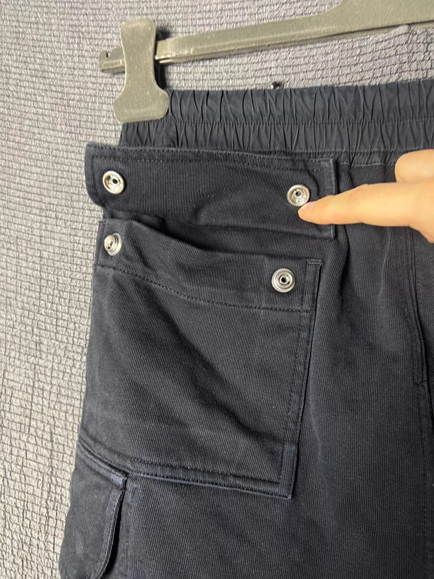 Rick Owens Black Cargo Pants with Zipper Pockets Size 34 Size US 34 / EU 50 - 5 Thumbnail