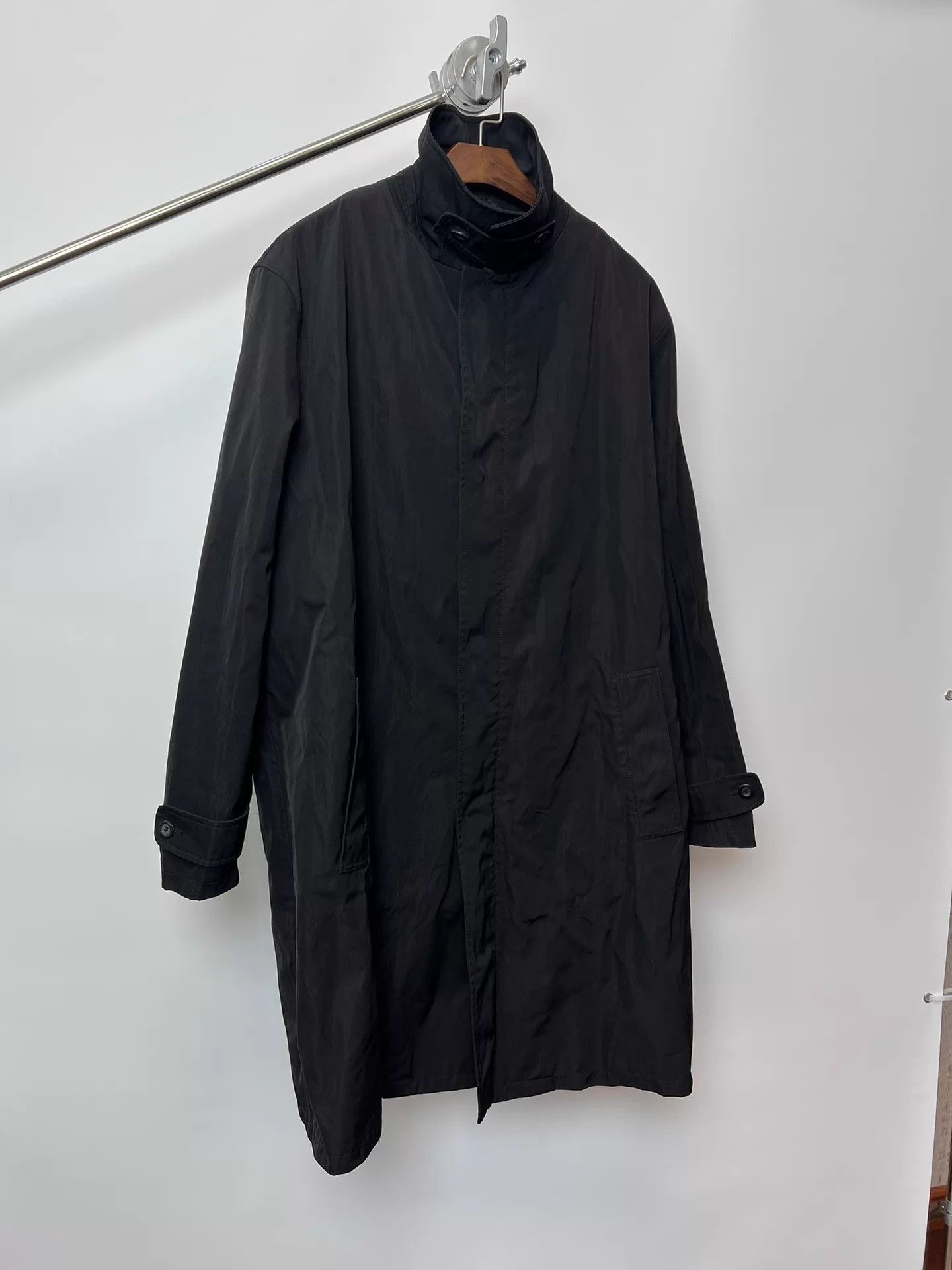 Armani Black Long Coat - Size L Size US L / EU 52-54 / 3 - 2 Thumbnail