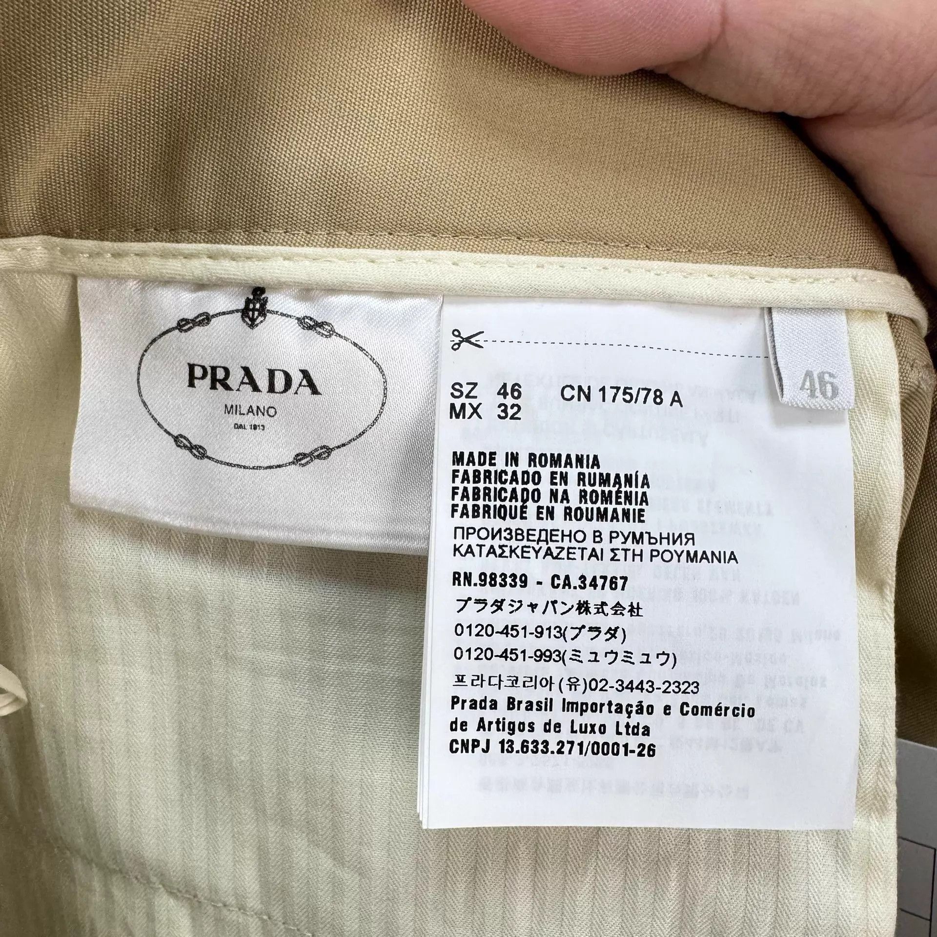 Prada Beige Cropped Pants Size 30 Size US 30 / EU 46 - 6 Thumbnail
