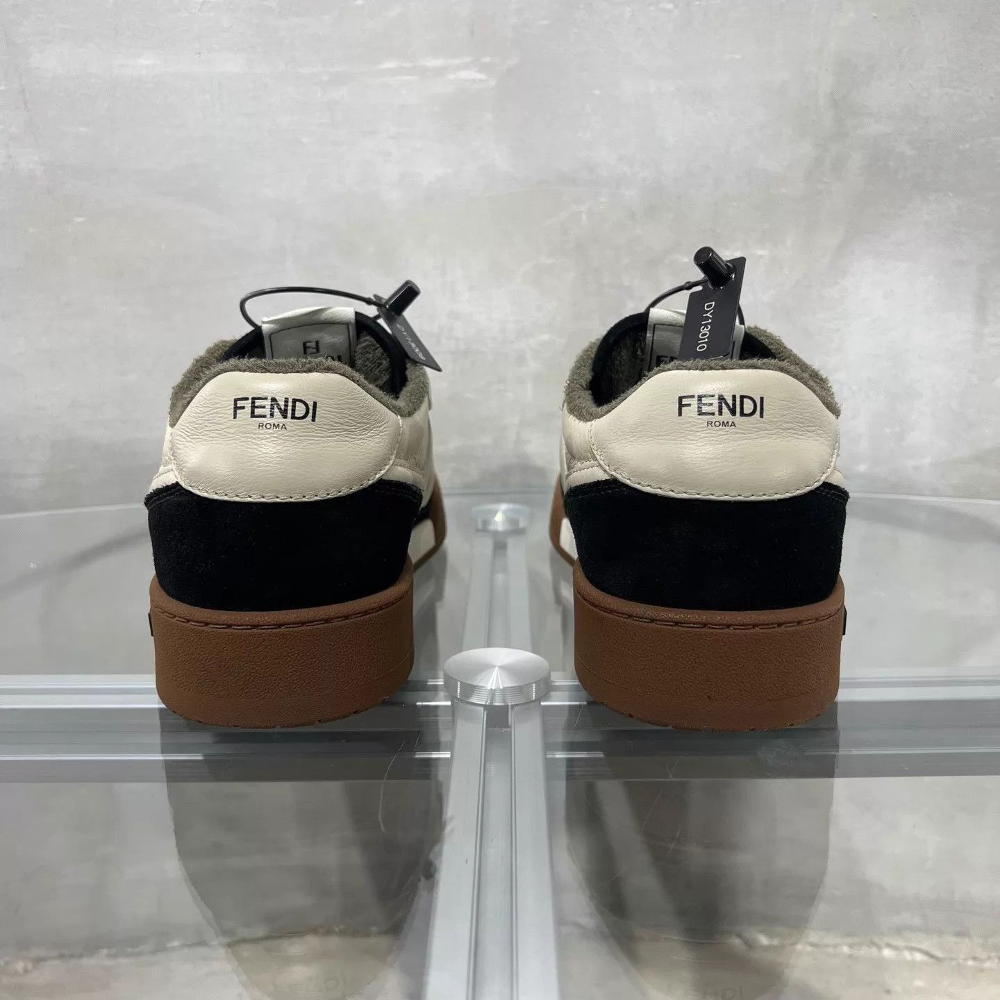 Fendi Multi Color Low Top Sneakers Size 11 Size US 11 / EU 44 - 6 Thumbnail