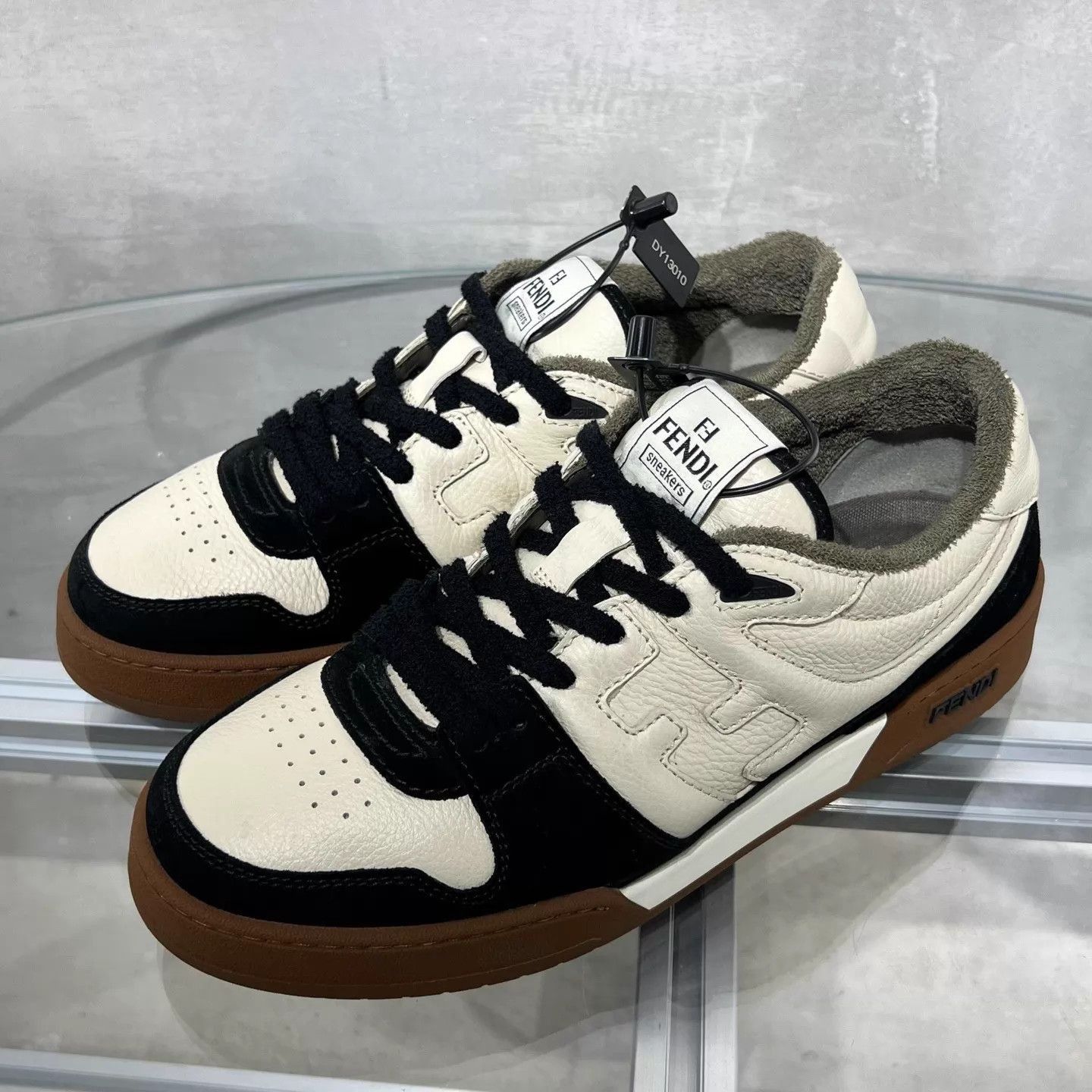 Fendi Multi Color Low Top Sneakers Size 11 Size US 11 / EU 44 - 2 Thumbnail