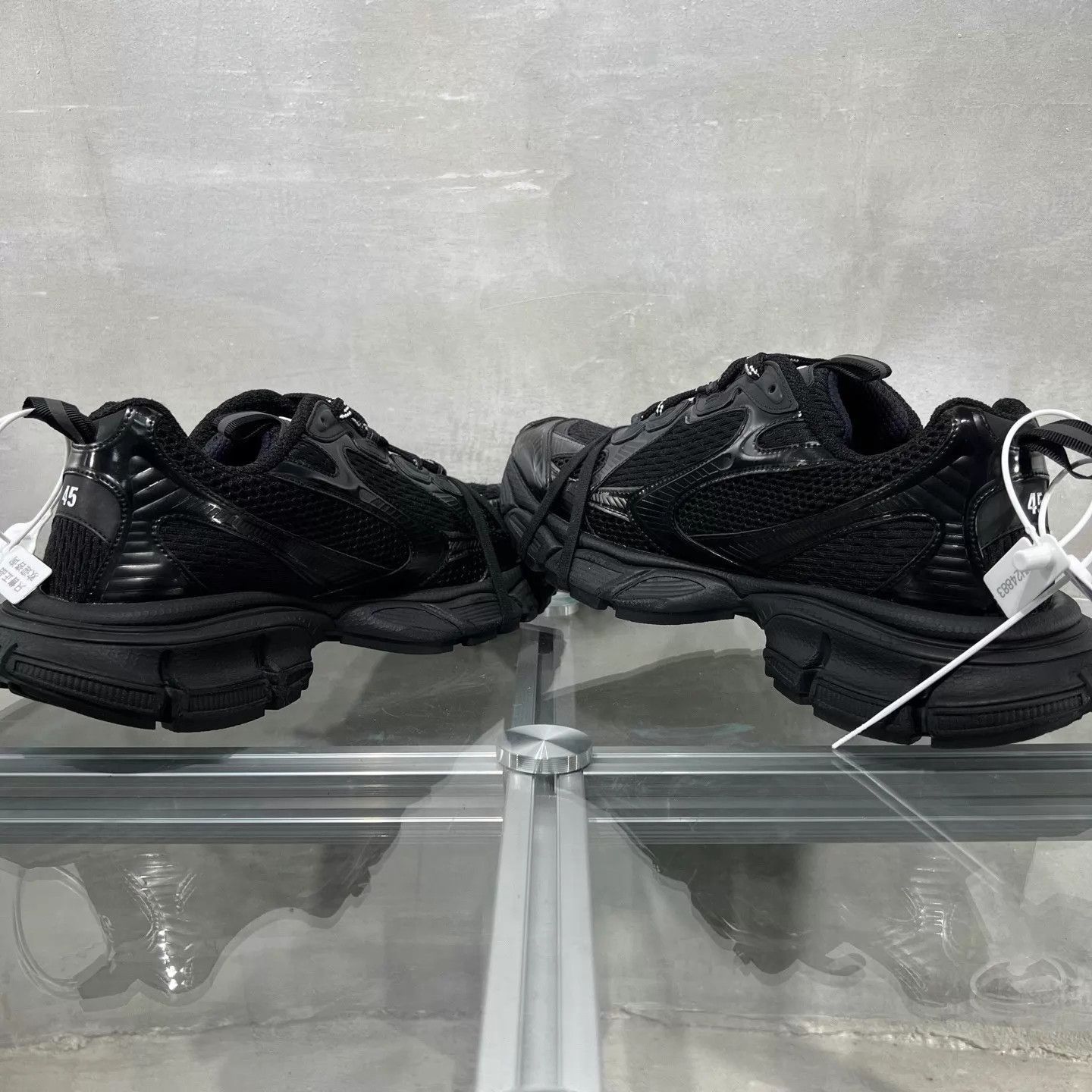 Balenciaga Black High-Top Sneakers Size 12 Size US 12 / EU 45 - 5 Thumbnail