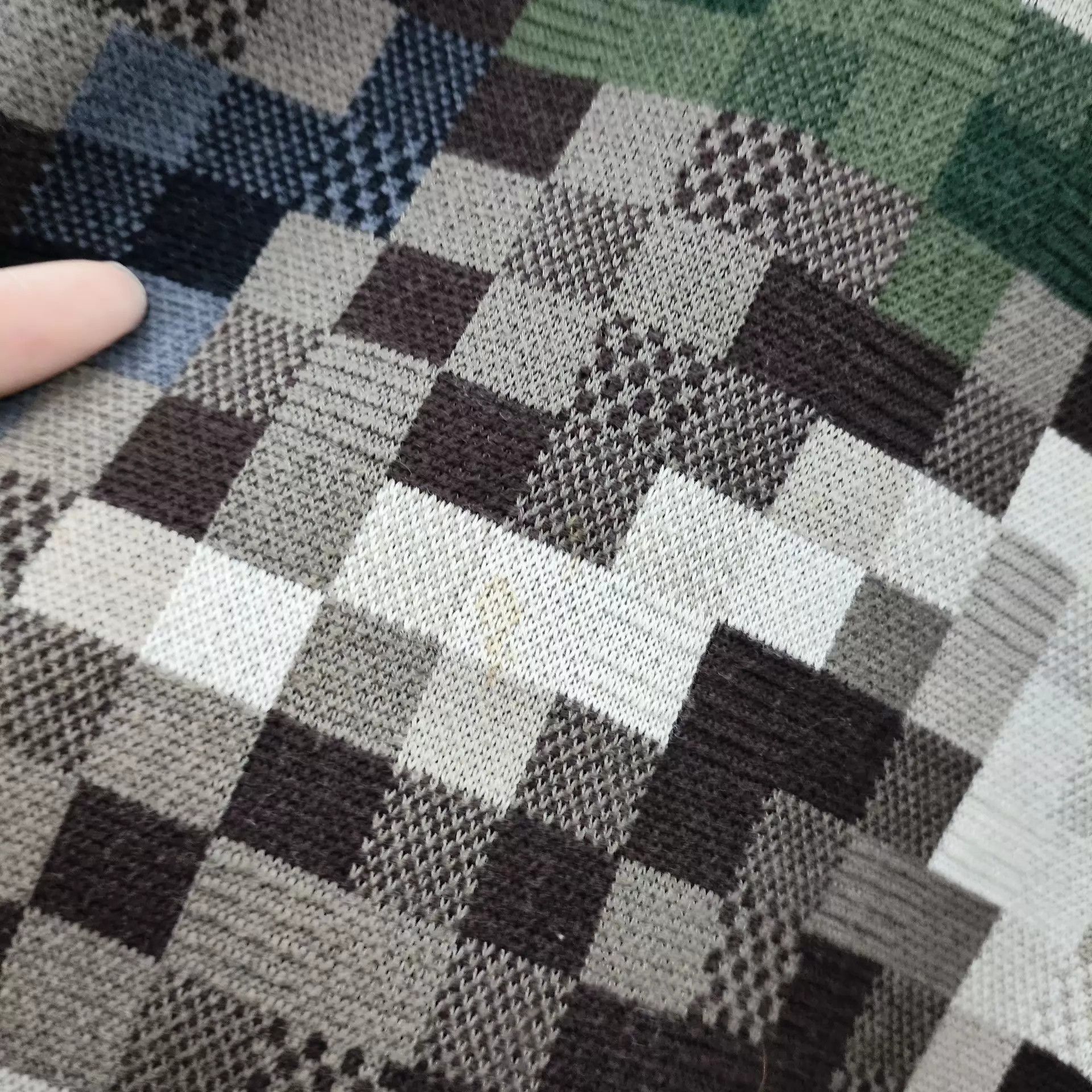 Louis Vuitton Green Pixel Pattern Long Sleeve Sweater XXL Size US XXL / EU 58 / 5 - 9 Thumbnail
