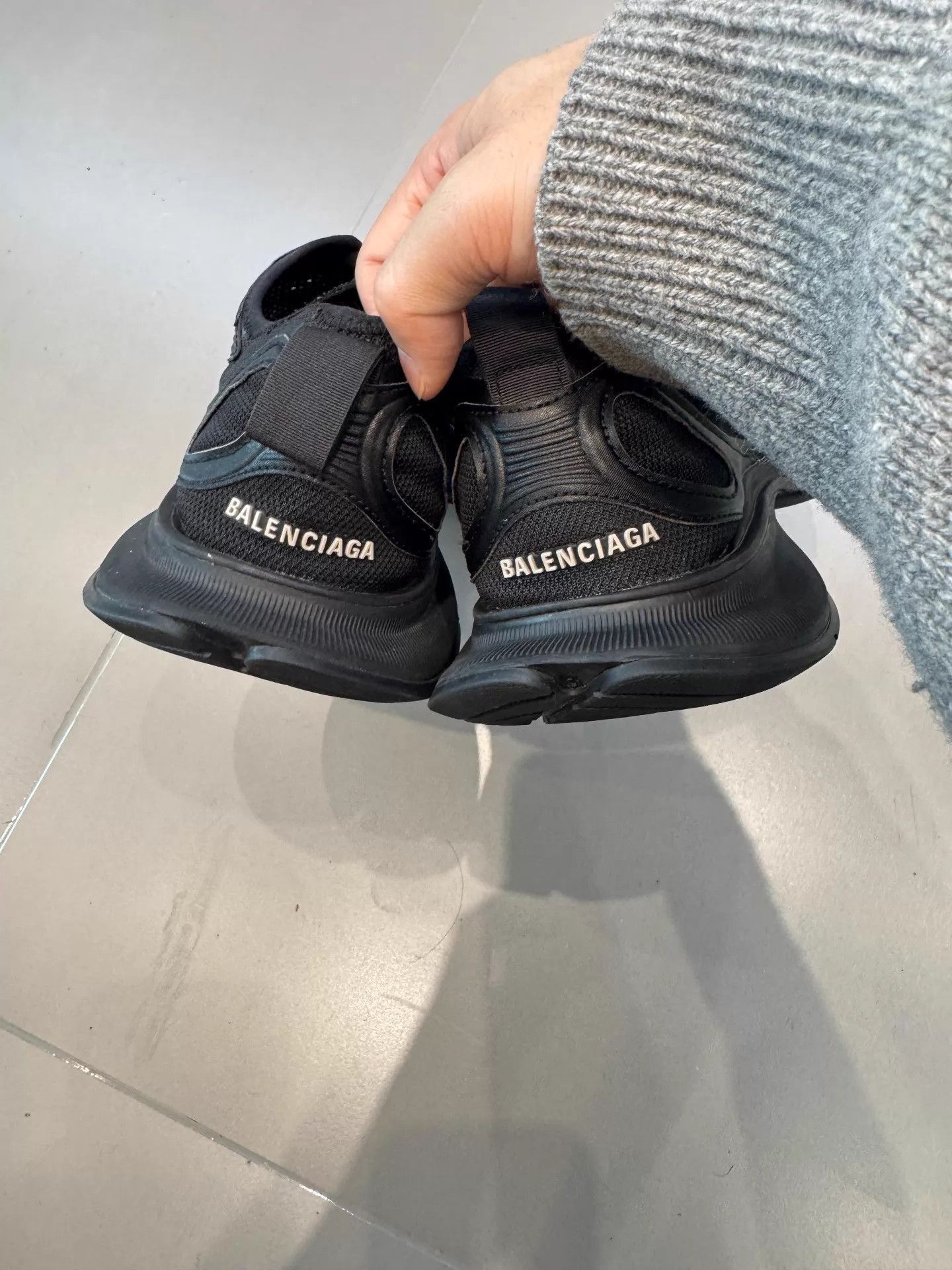 Balenciaga Black Low-Top Sneakers Size 8 Size US 8 / EU 41 - 4 Thumbnail