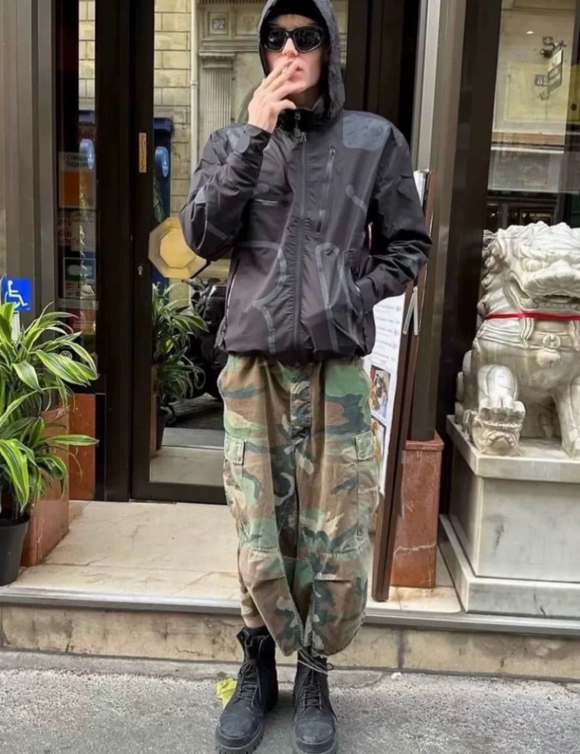 Vintage Vintage 80s M65 Camo Cargo Pants Size US 31 - 8 Thumbnail