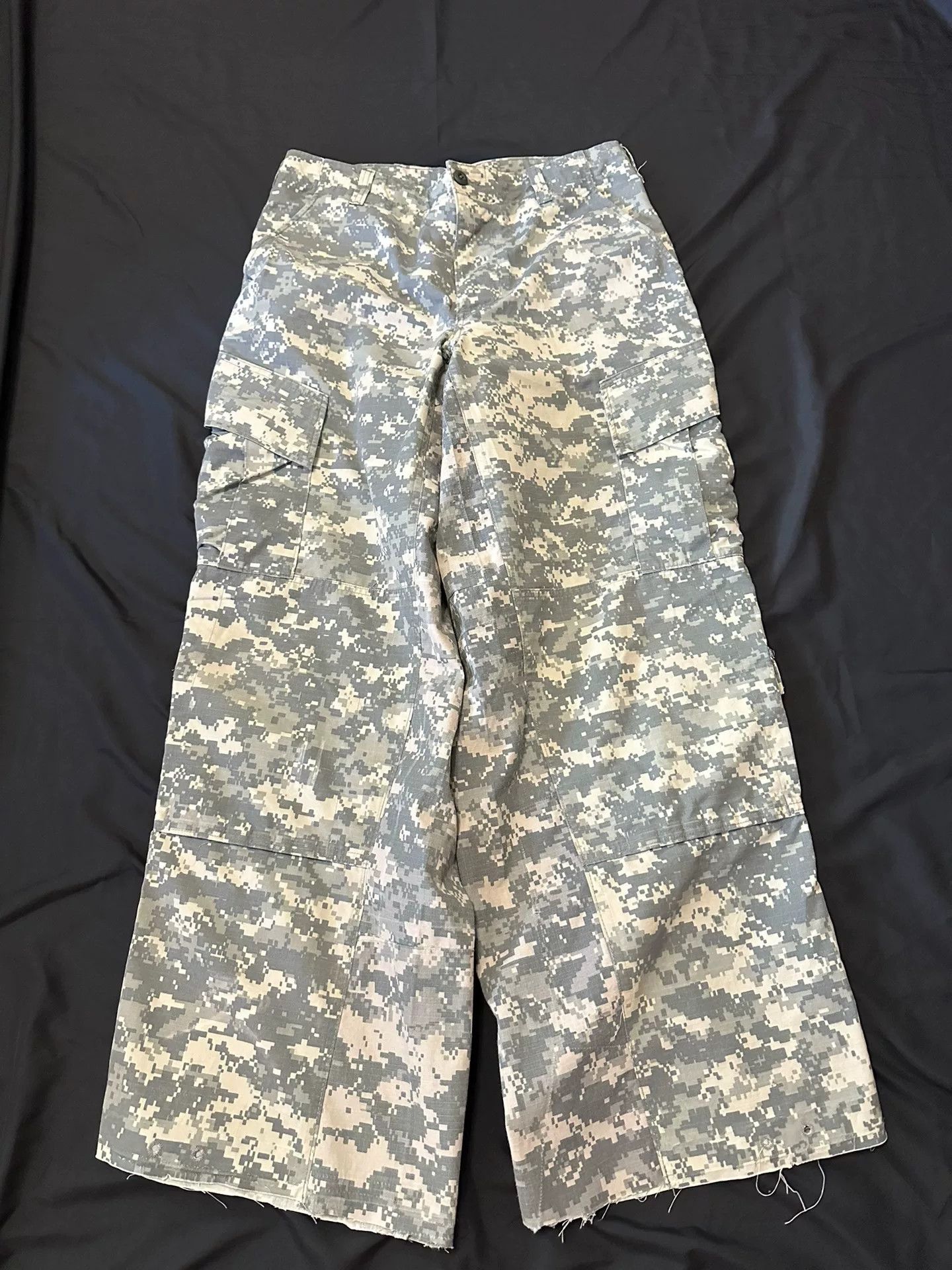 Vintage Vintage Digital Camo Military Pants Size US 31 - 7 Thumbnail