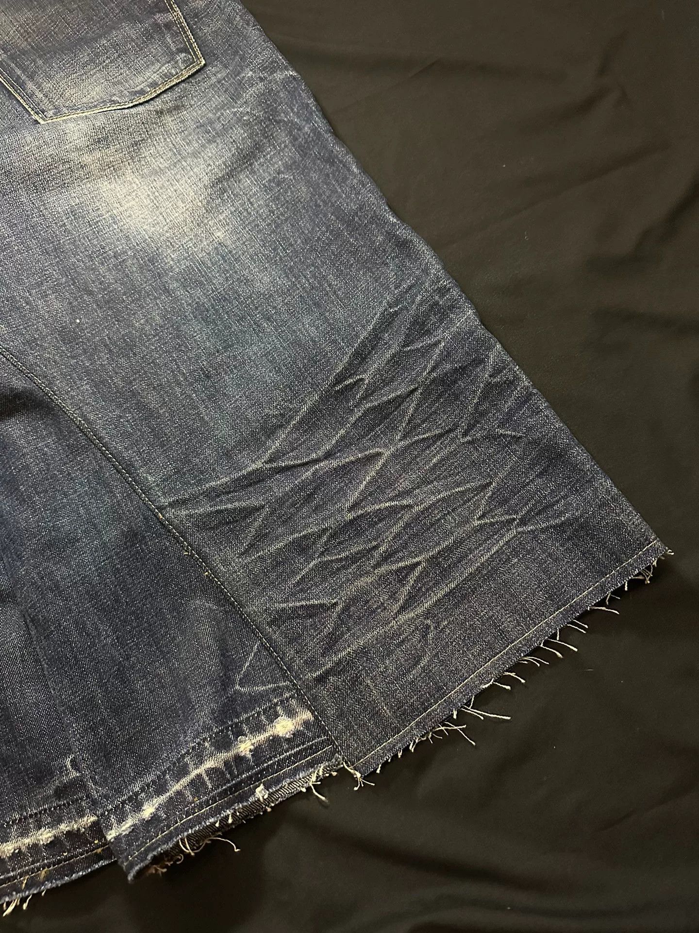 Vintage Vintage 90s Distressed Denim Shorts Size US 31 - 7 Thumbnail