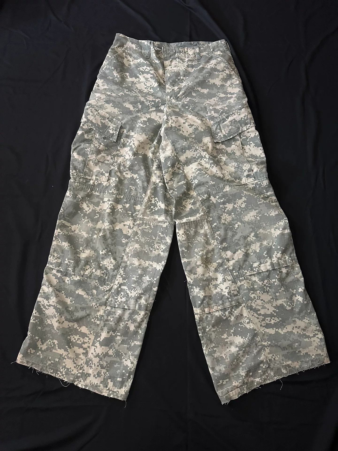 Vintage Vintage Digital Camo Military Remake Pants Size US 31 - 2 Thumbnail
