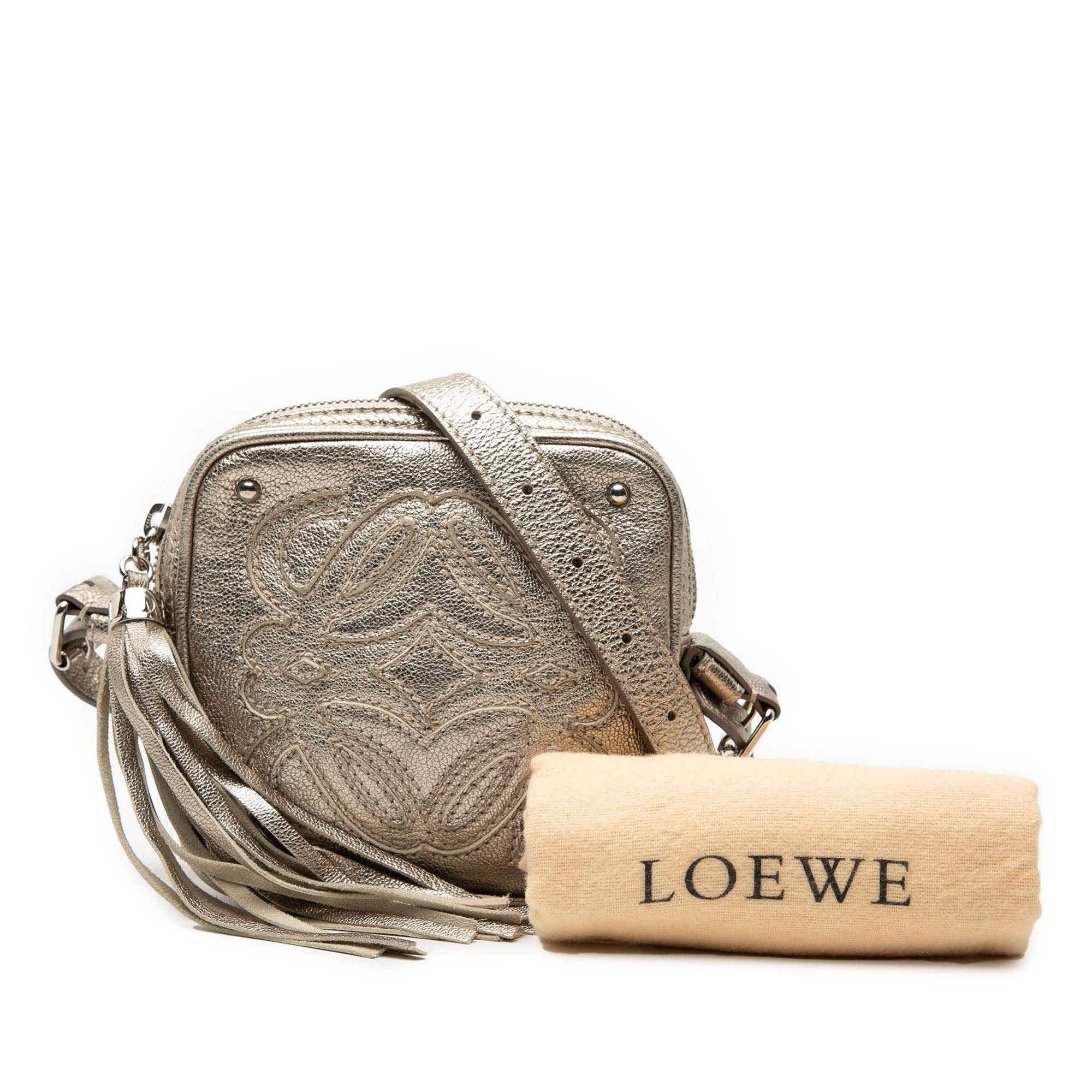 Loewe Mini Metallic Goatskin Anagram Tassel Crossbody Size ONE SIZE - 8 Thumbnail