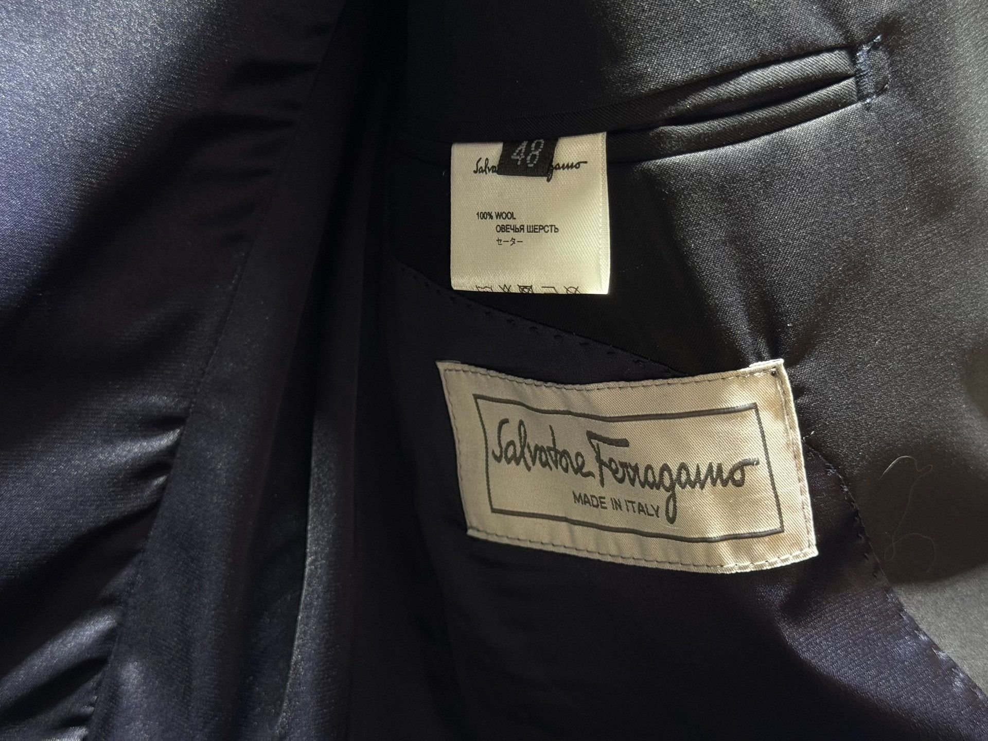 Salvatore Ferragamo Ferragamo Men's Wool Suit Jacket Size US M / EU 48-50 / 2 - 6 Thumbnail