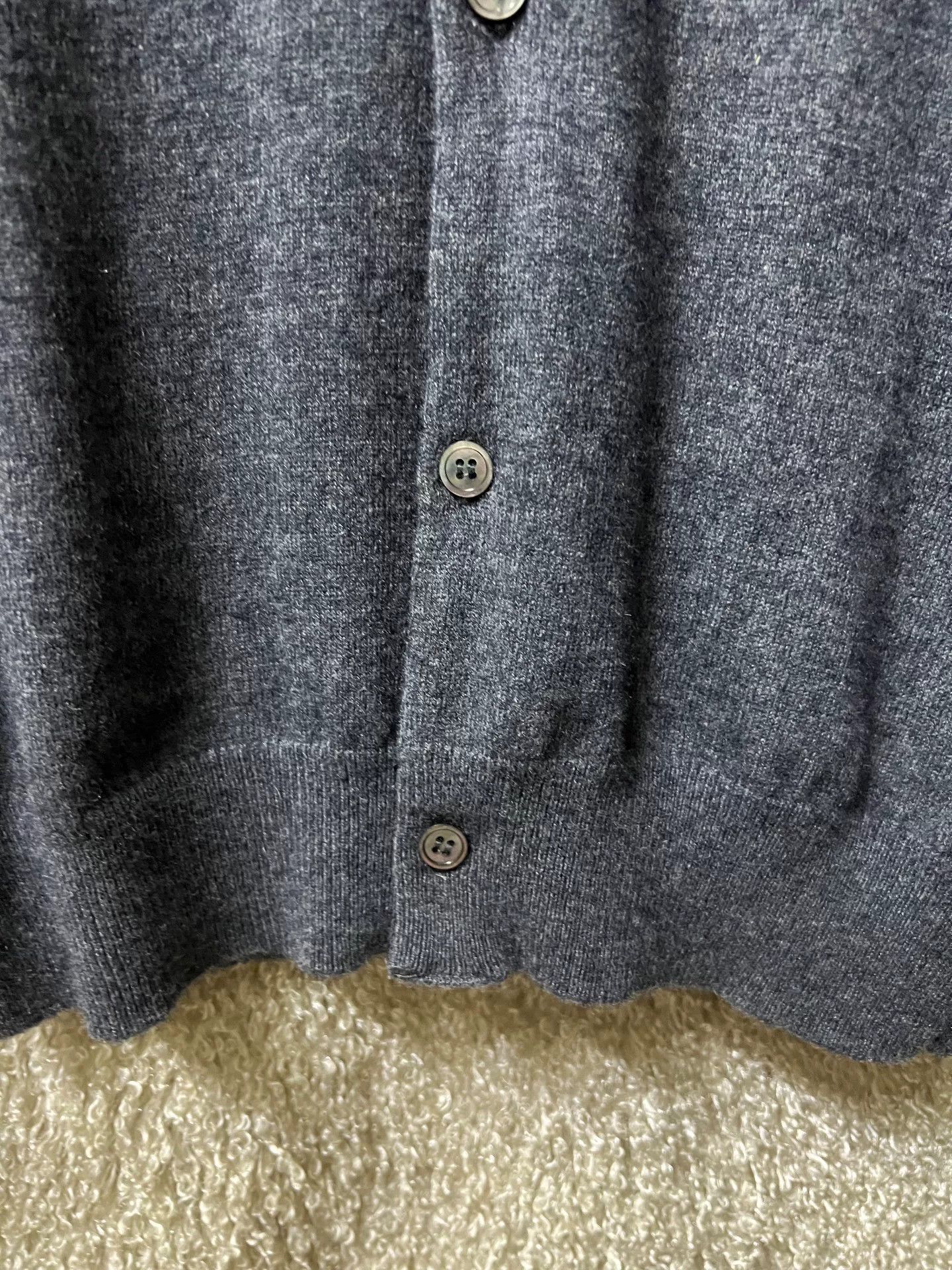 Comme des Garcons Comme des Garçons Play Heart Wool Cardigan Size L / US 10 / IT 46 - 3 Thumbnail