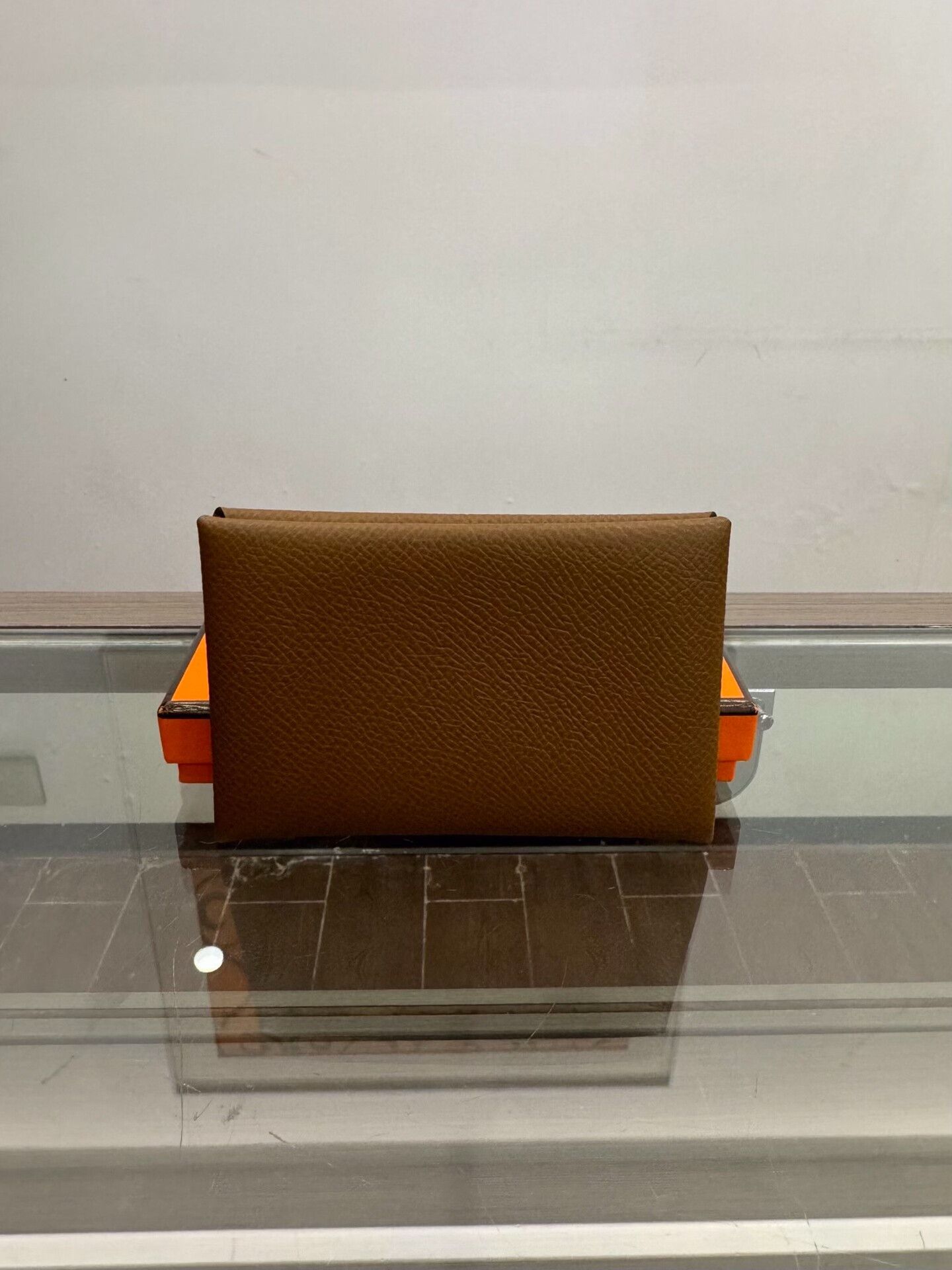 Hermes Hermes Calvi Elephant Gray Calfskin Card Holder Size ONE SIZE - 2 Thumbnail