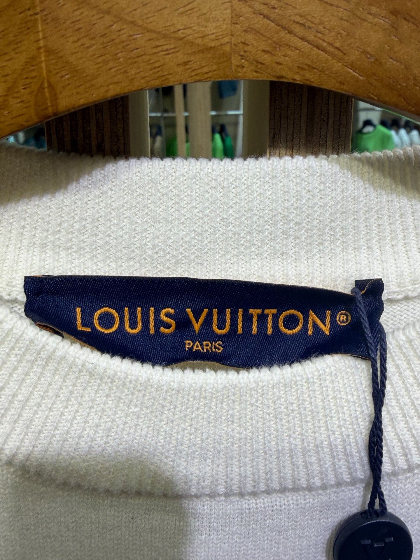 Louis Vuitton LV 2026 Hard Case Logo Knit Tee Size US S / EU 44-46 / 1 - 3 Thumbnail