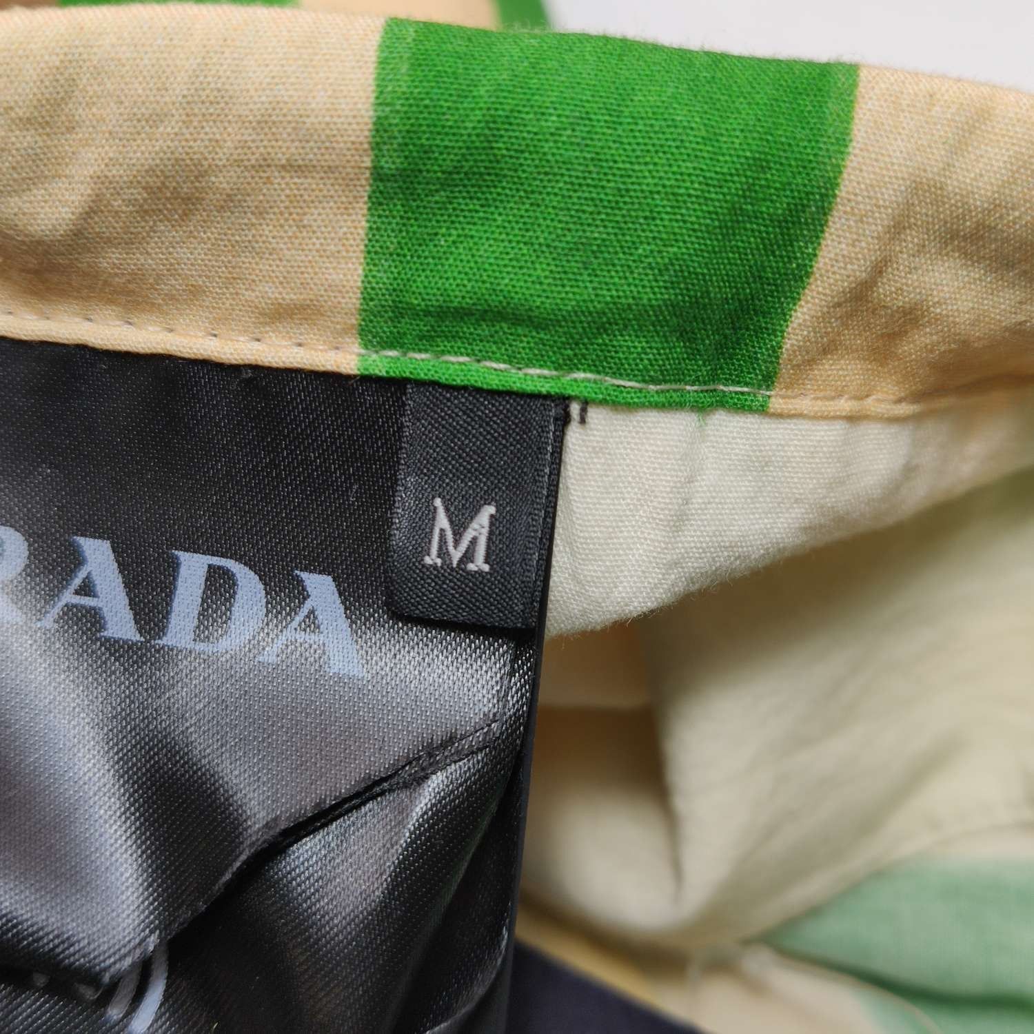 Prada Prada Green Striped Button-Fly Shorts S Size US 26 / EU 42 - 14 Thumbnail