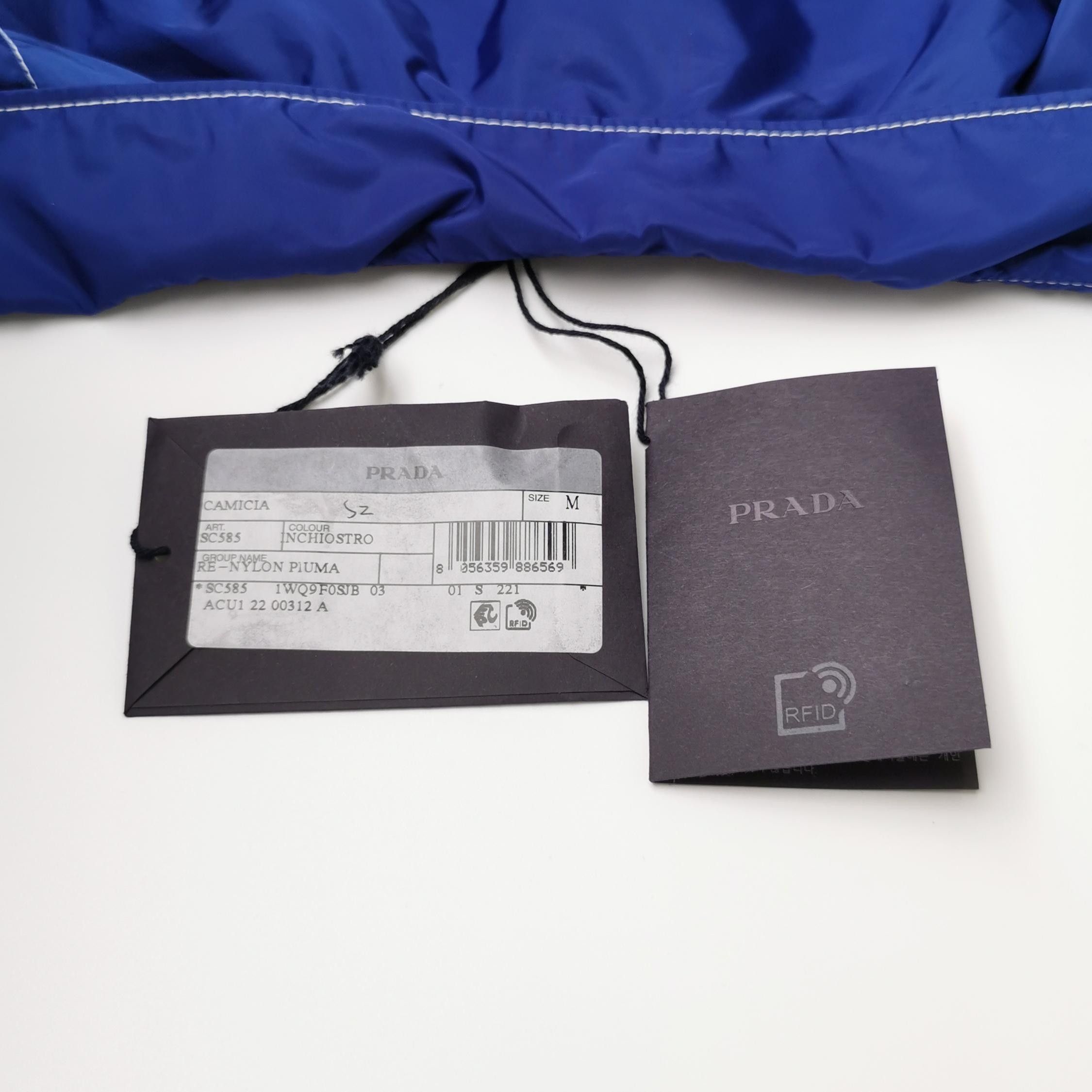 Prada Prada Solid Collared Triangle Logo Short-Sleeve Shirt M Size US M / EU 48-50 / 2 - 8 Thumbnail