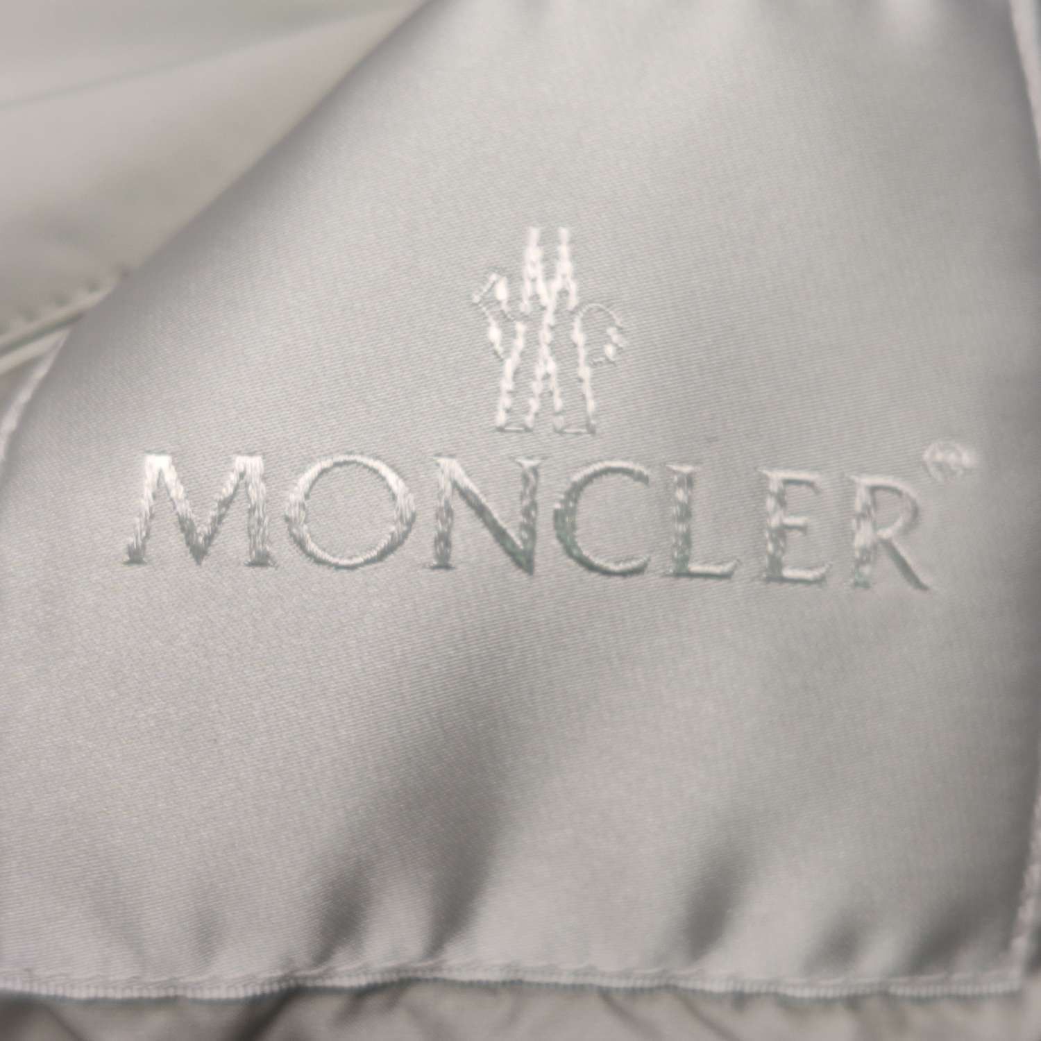 Moncler Moncler S Size Logo Zip Collar Jacket Size US XL / EU 56 / 4 - 15 Thumbnail